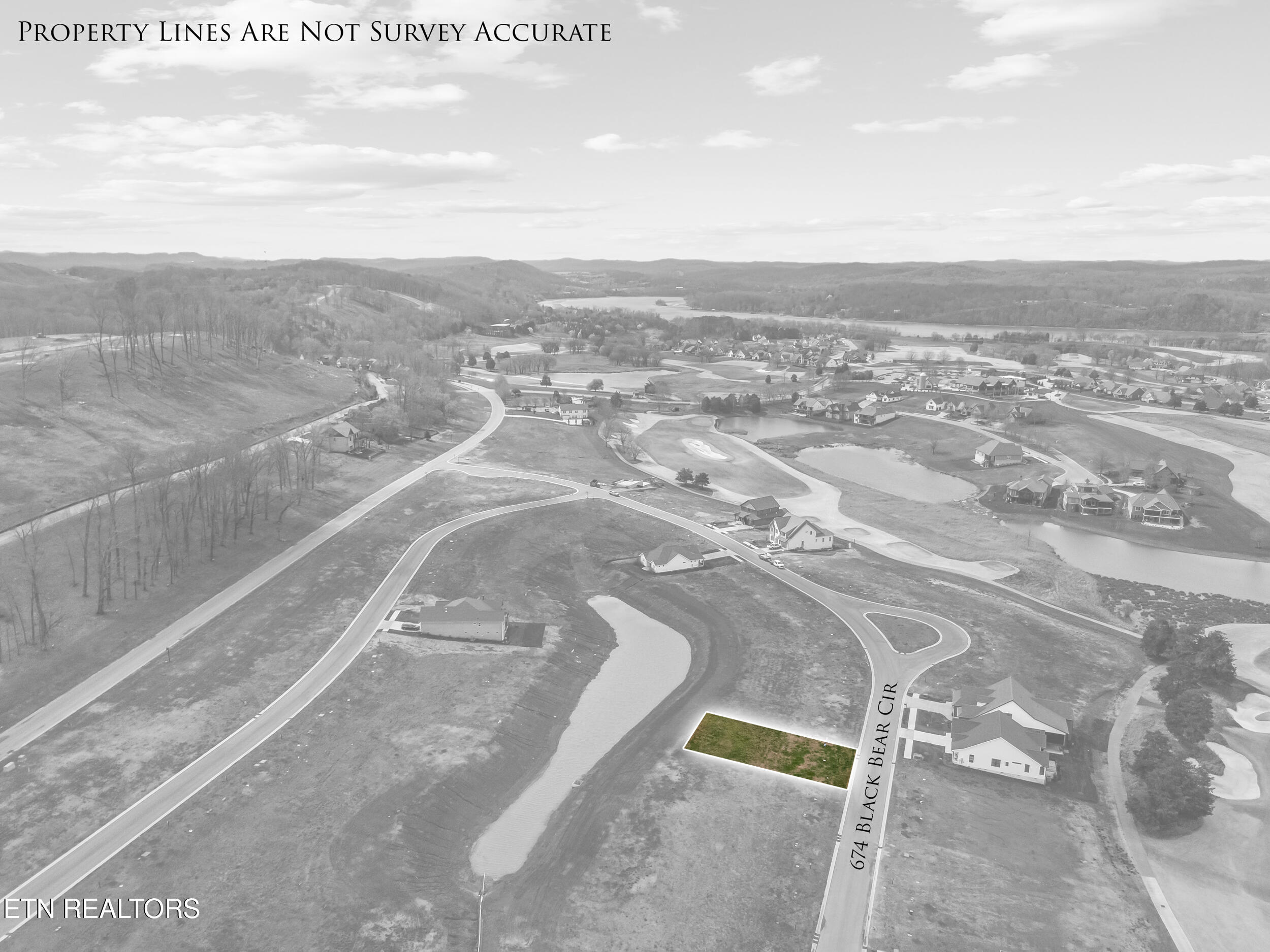 674 Black Bear Circle Loudon TN 37774