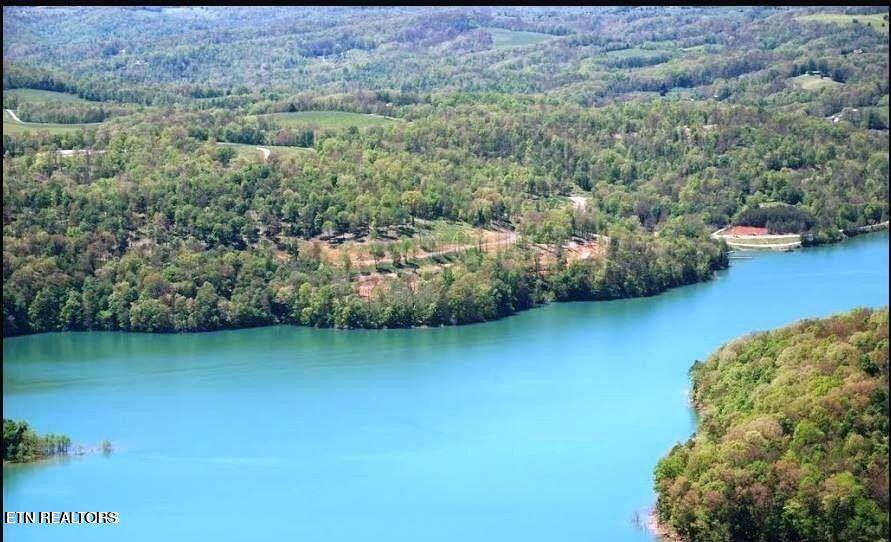 Hickory Way Lafollette TN 37766