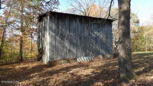 8.60AC Moss Arcot Road Celina TN 38551