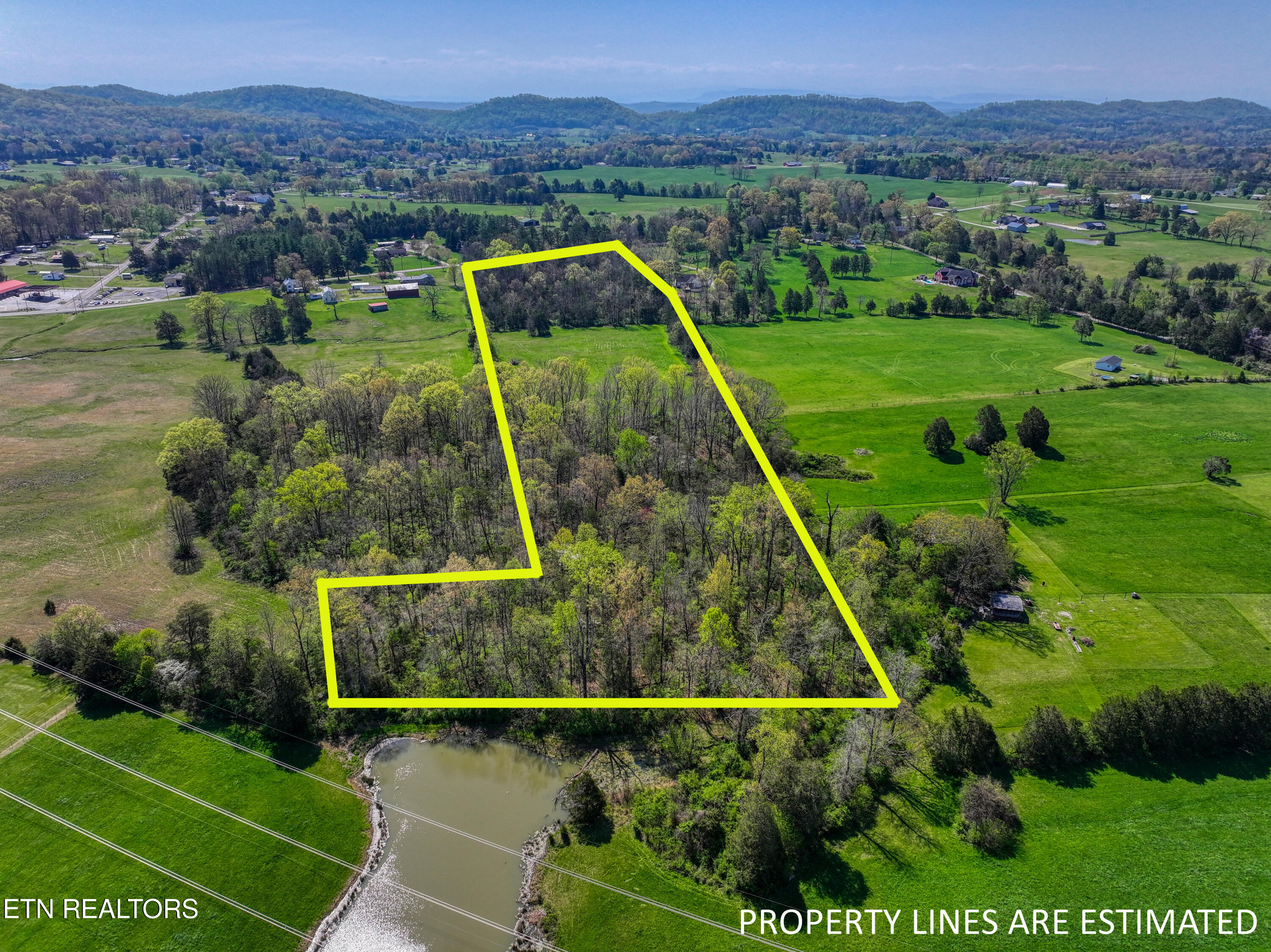 8405 Washington Pike Corryton TN 37721