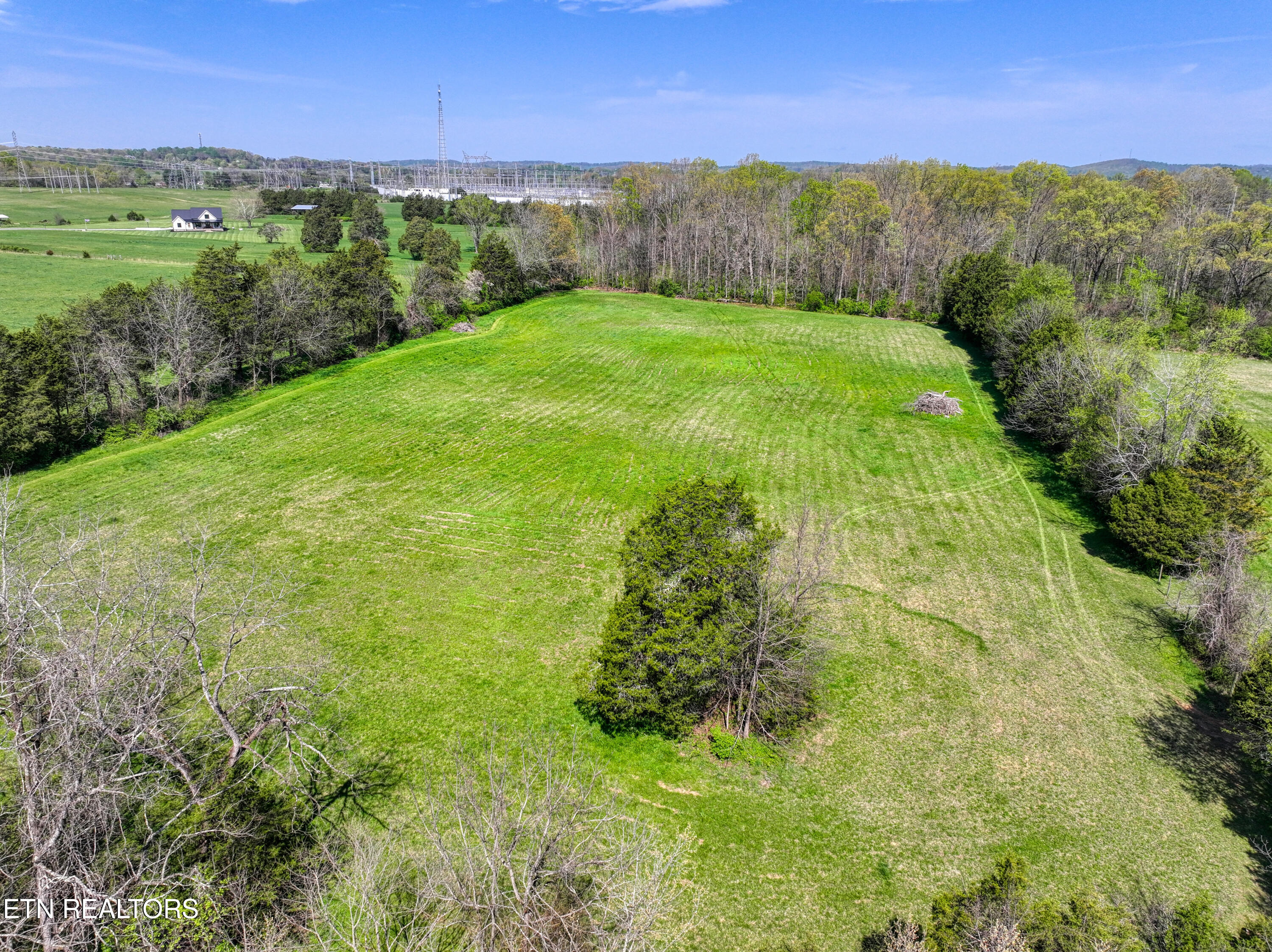 8405 Washington Pike Corryton TN 37721