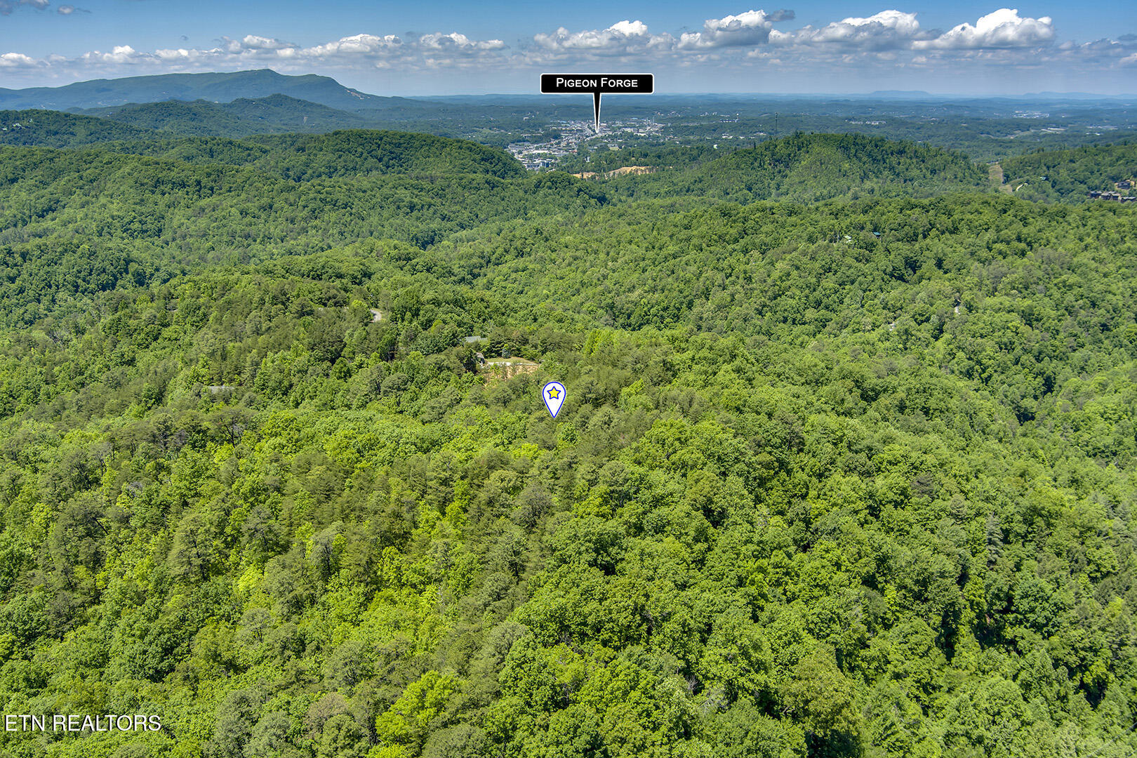 Sassafras Trail Sevierville TN 37876