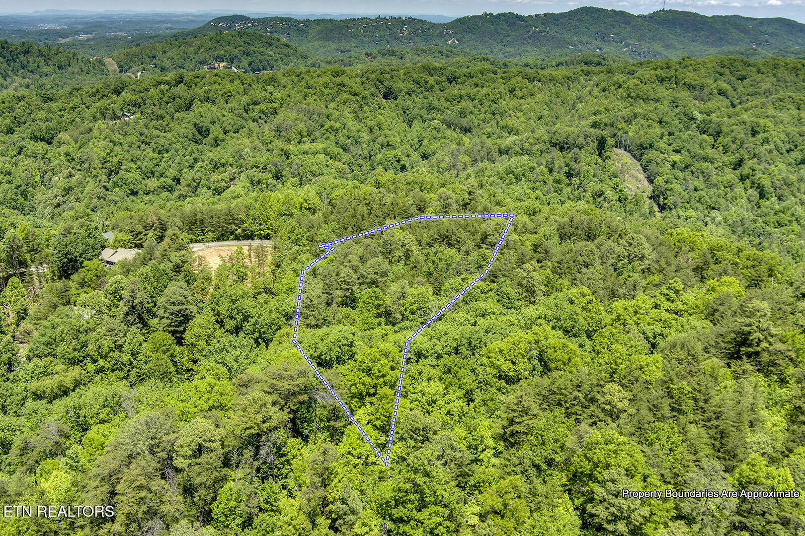 Sassafras Trail Sevierville TN 37876