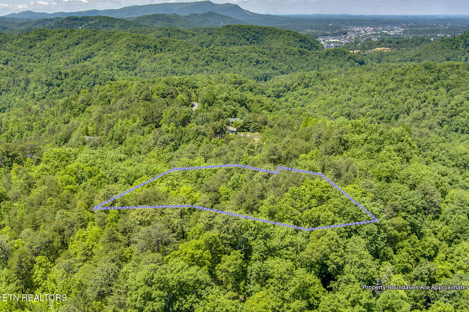 Sassafras Trail Sevierville TN 37876