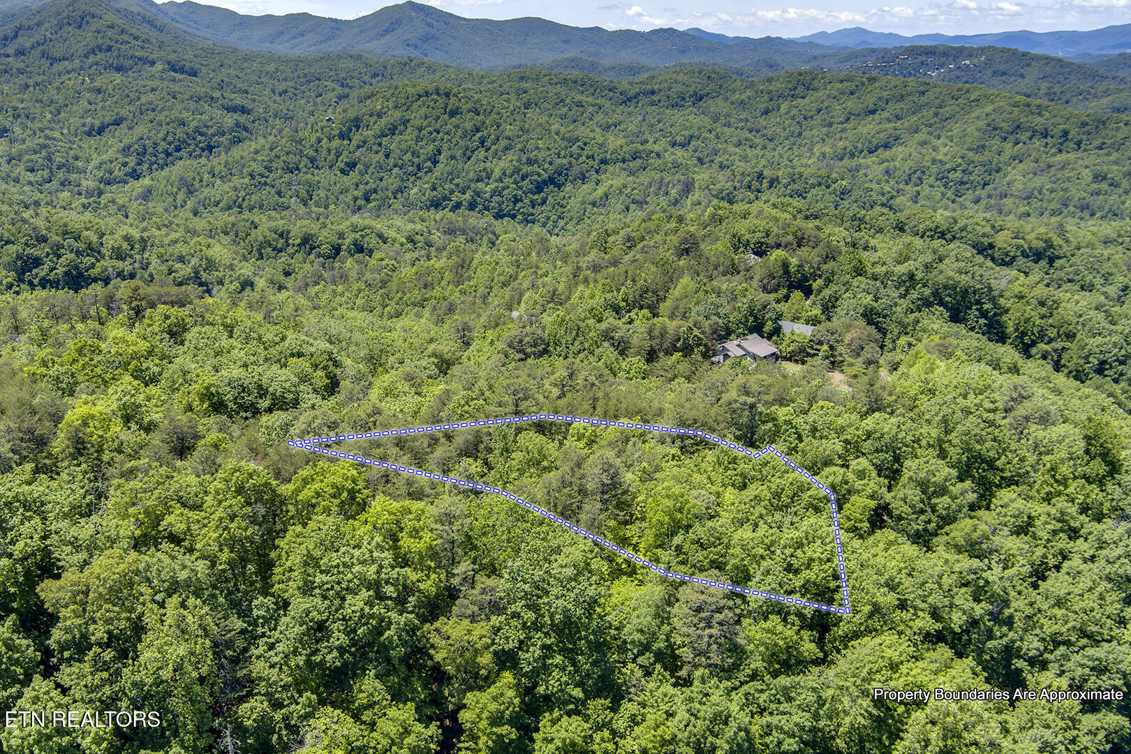 Sassafras Trail Sevierville TN 37876