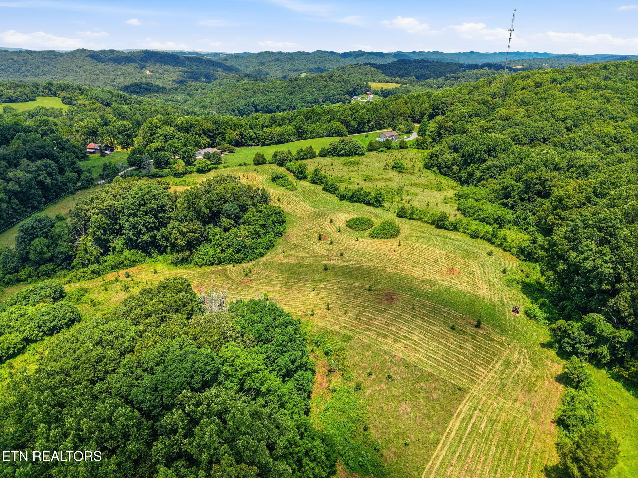 Old Tazewell Off Pike Corryton TN 37721