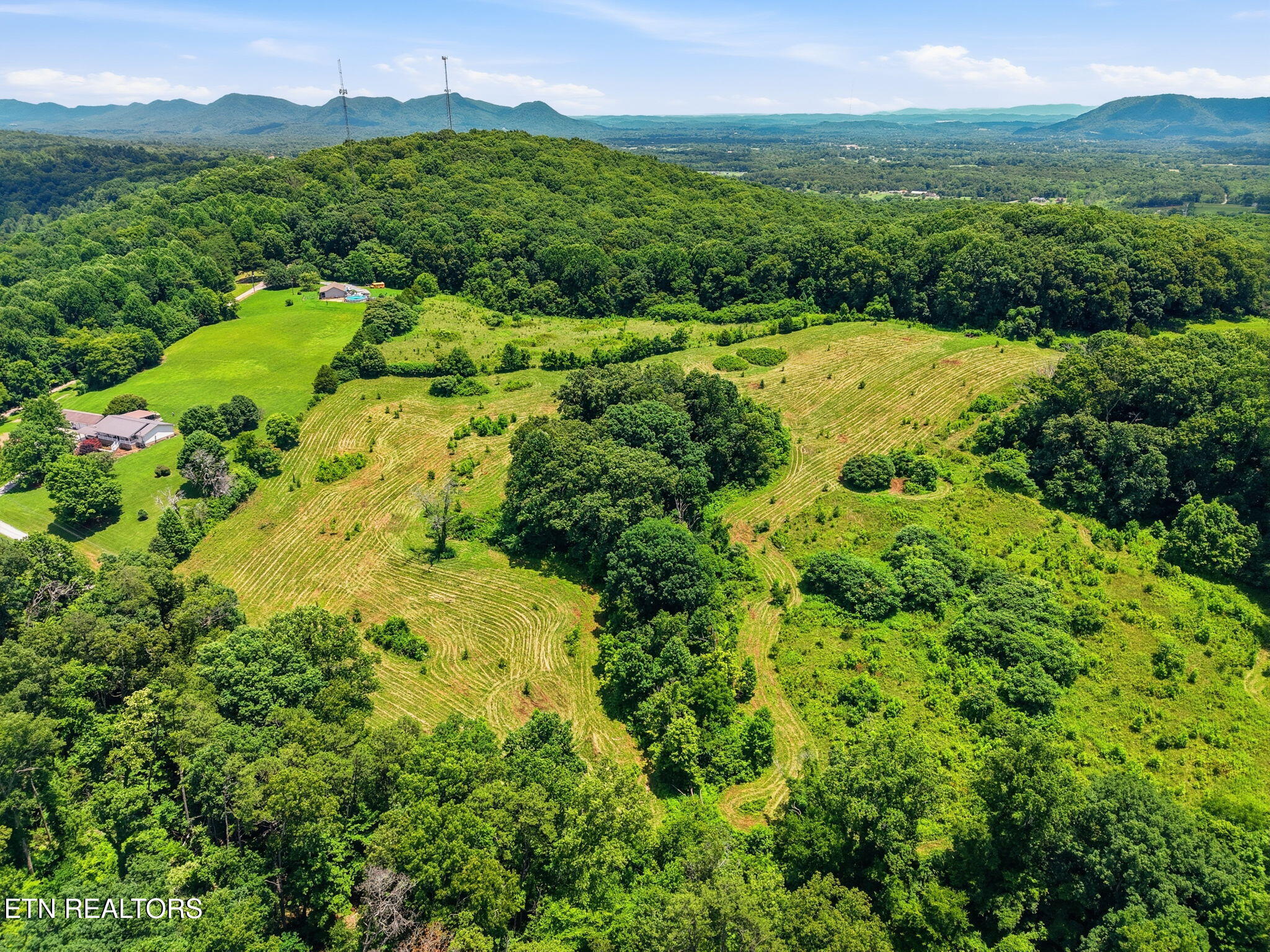 Old Tazewell Off Pike Corryton TN 37721