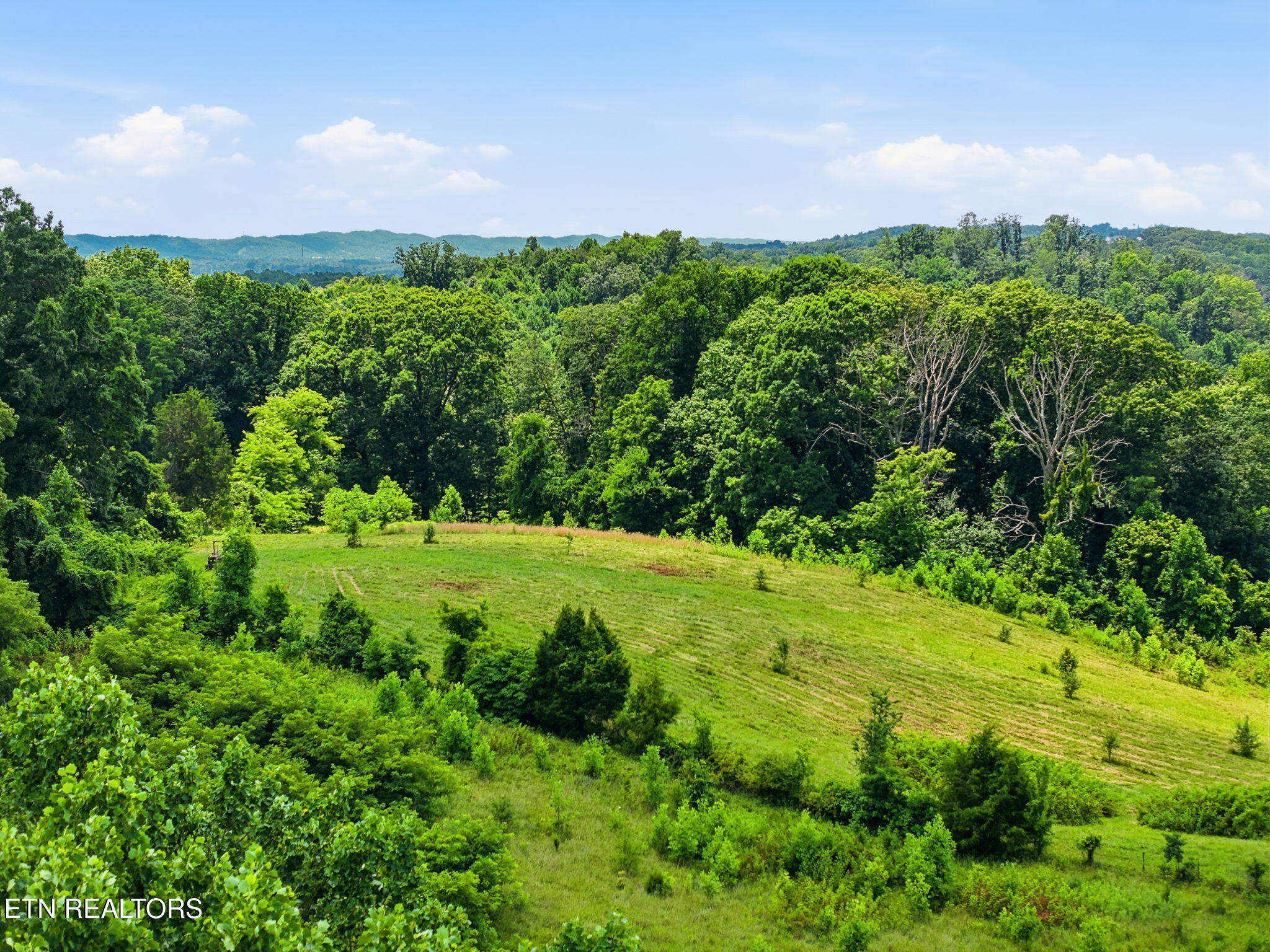 Old Tazewell Off Pike Corryton TN 37721