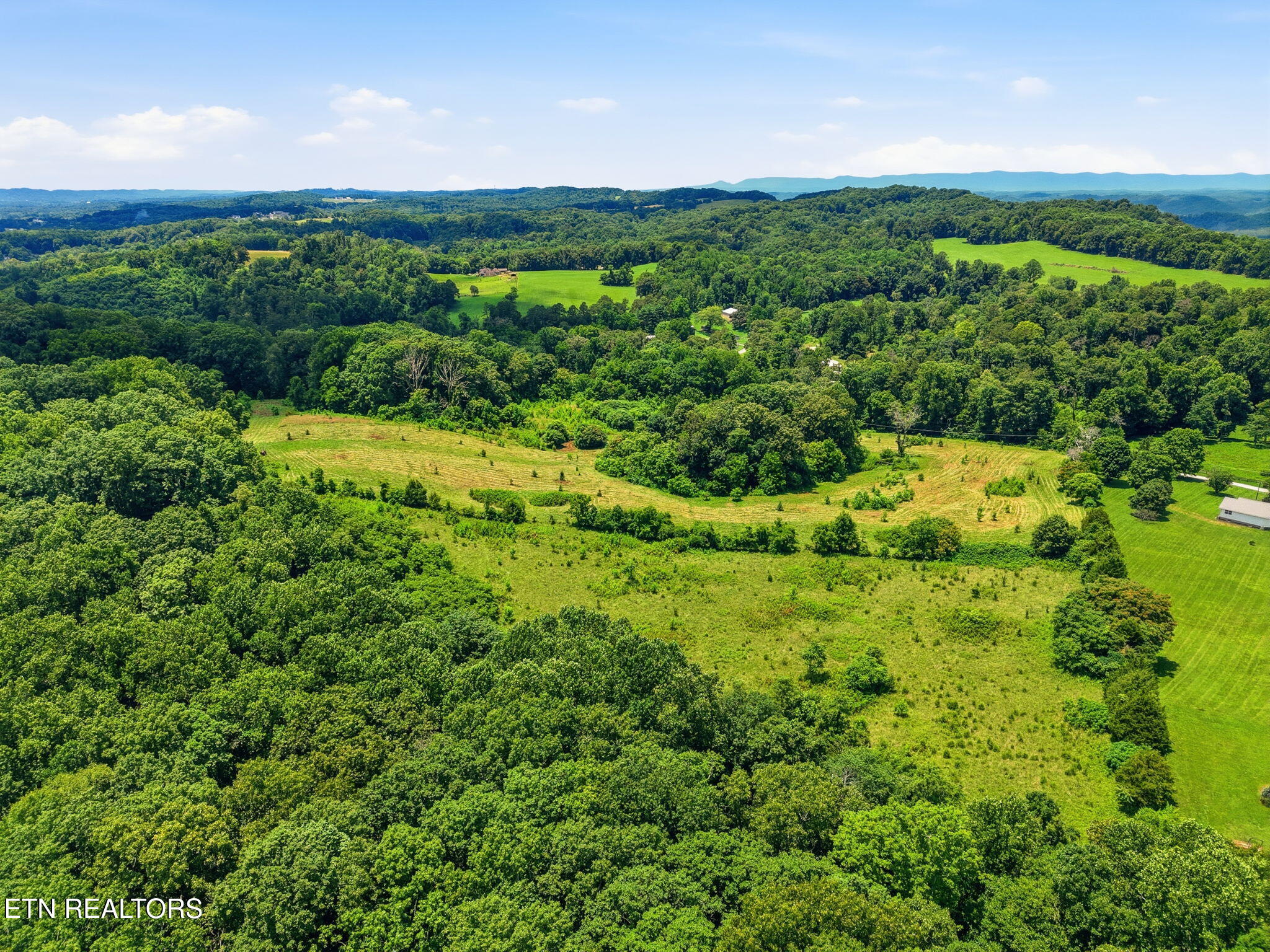 Old Tazewell Off Pike Corryton TN 37721