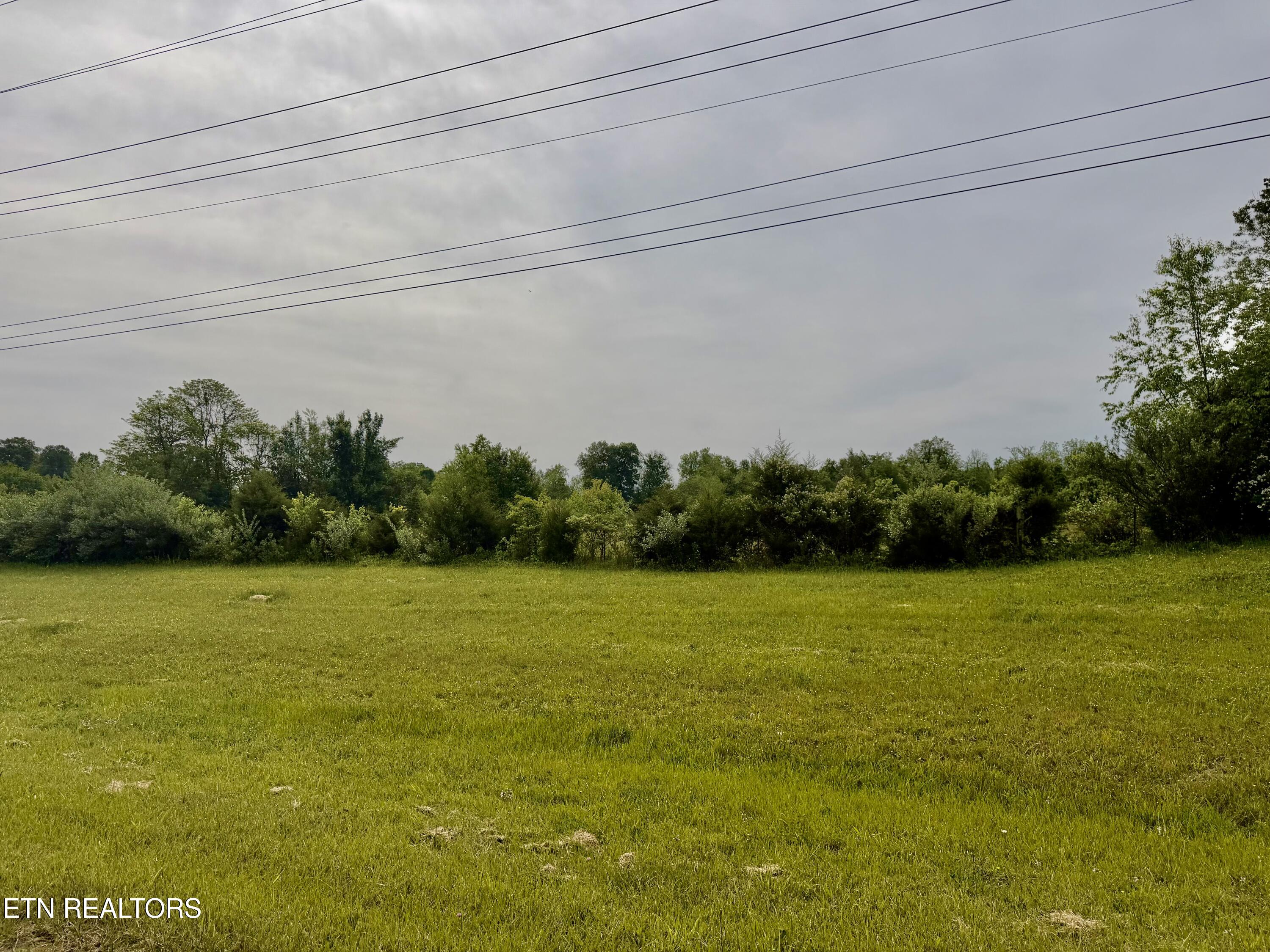 2702 Old Highway 63 Speedwell TN 37870