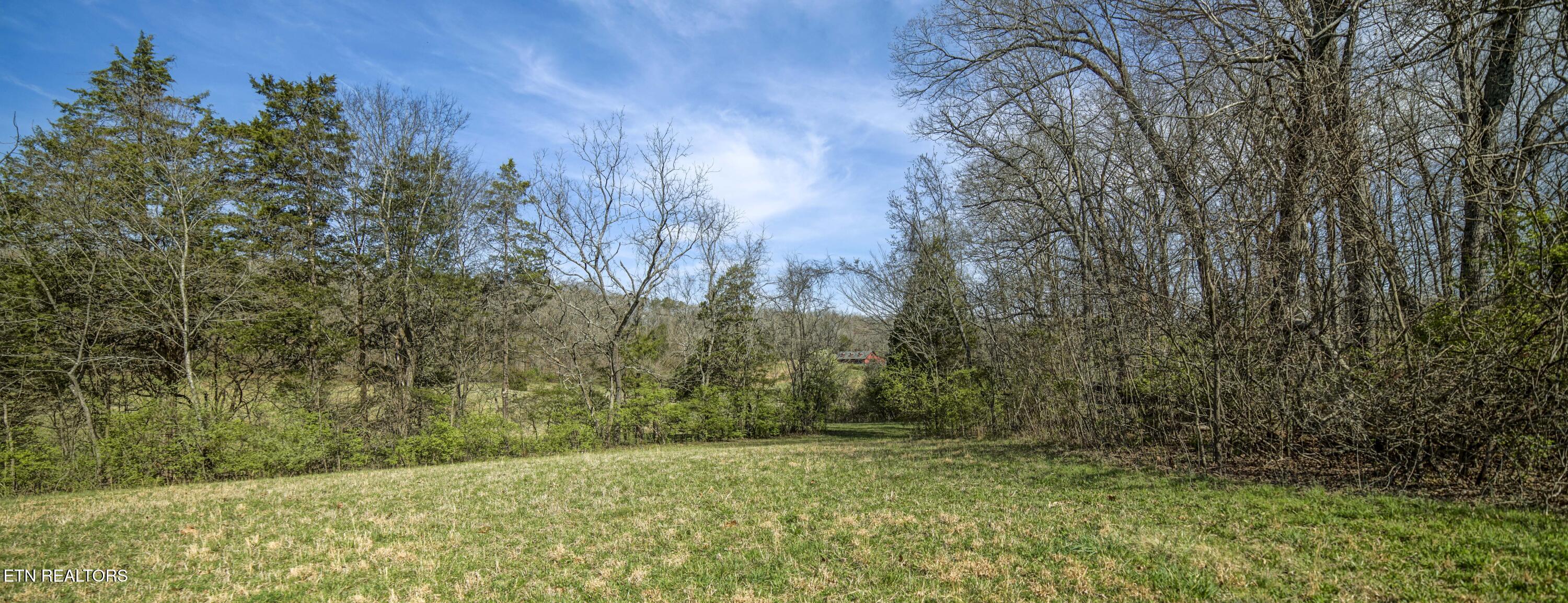 243 Black Oak Road Clinton TN 37716