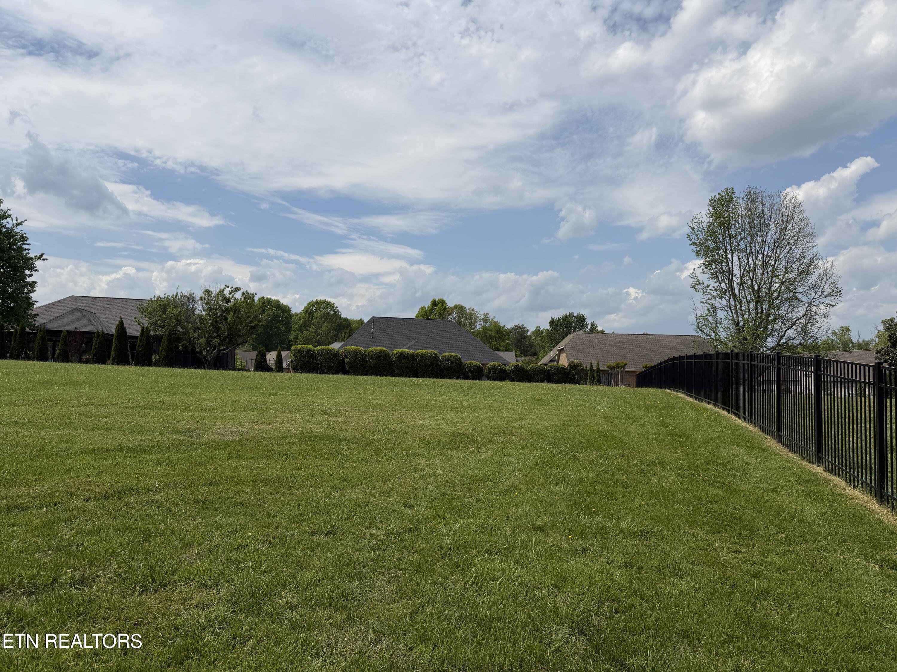 1673 Harbor Crest Way Knoxville TN 37922