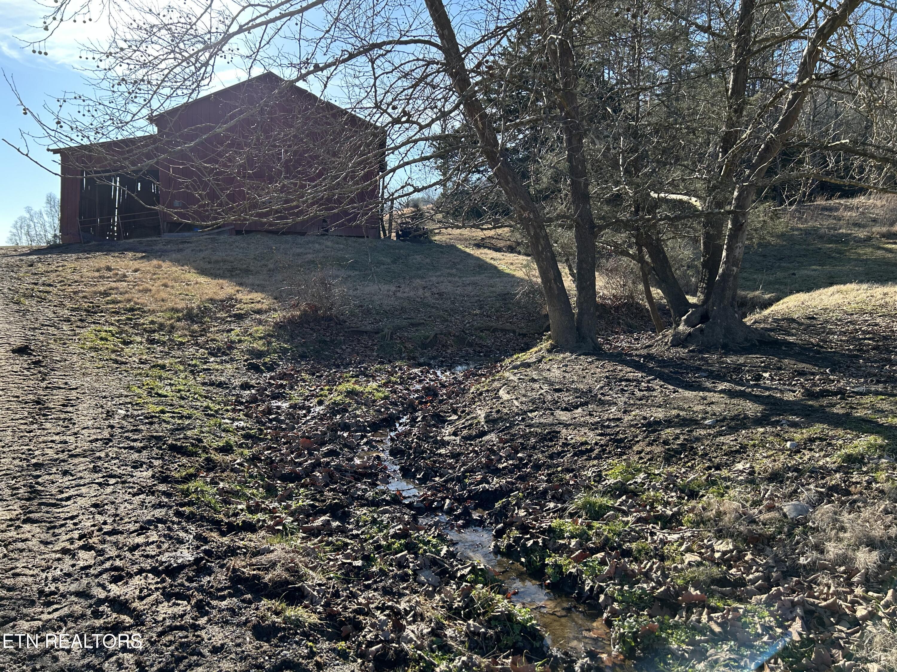 E Highway 61 Luttrell TN 37779