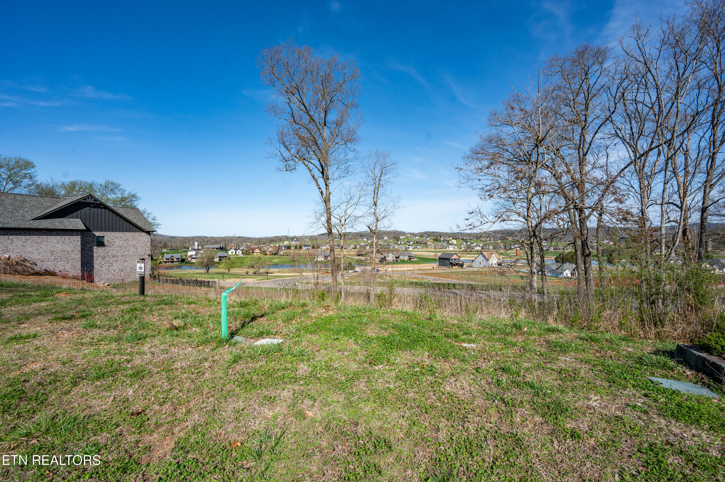 967 Black Cove Lane Loudon TN 37774