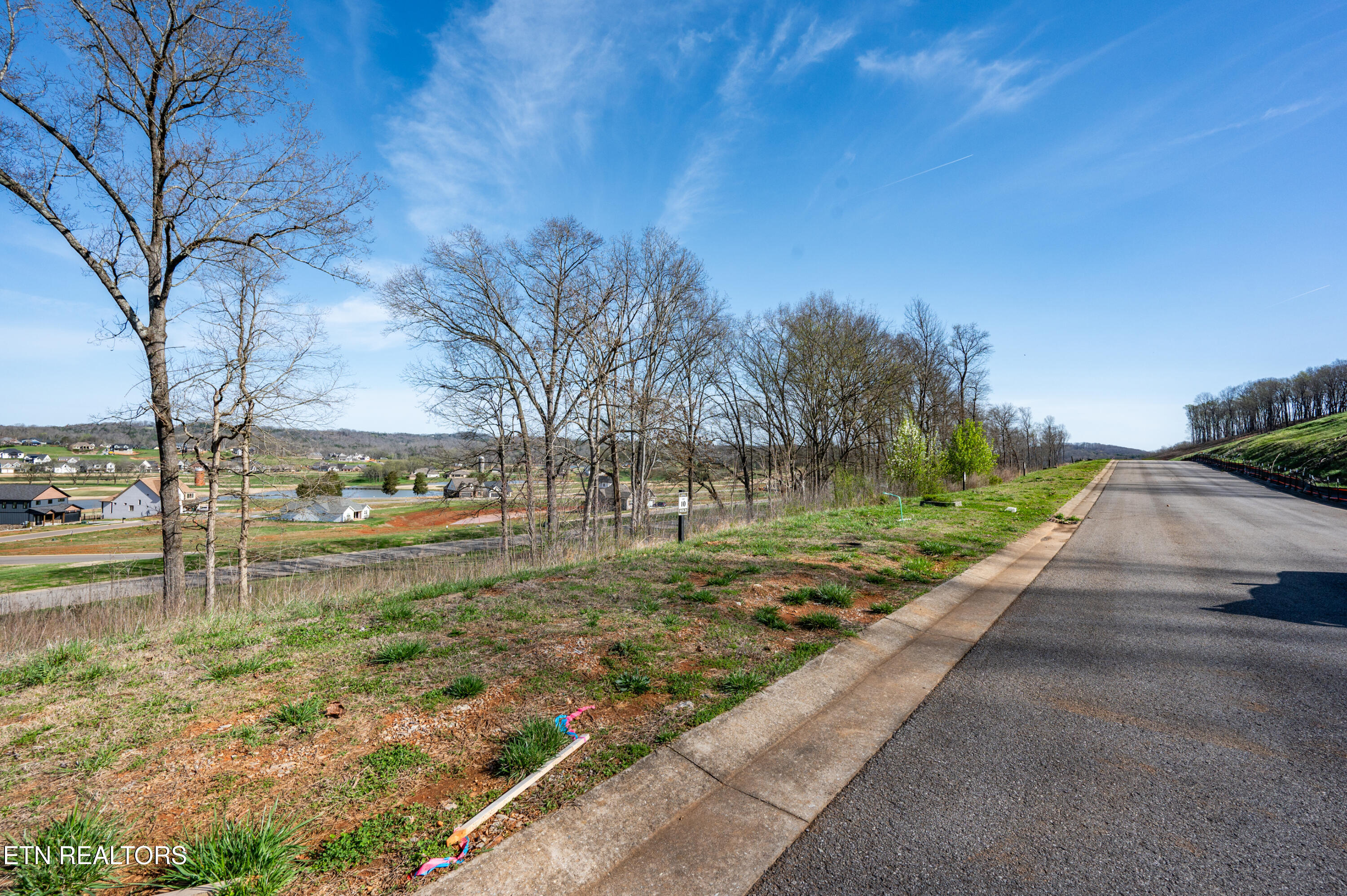 967 Black Cove Lane Loudon TN 37774