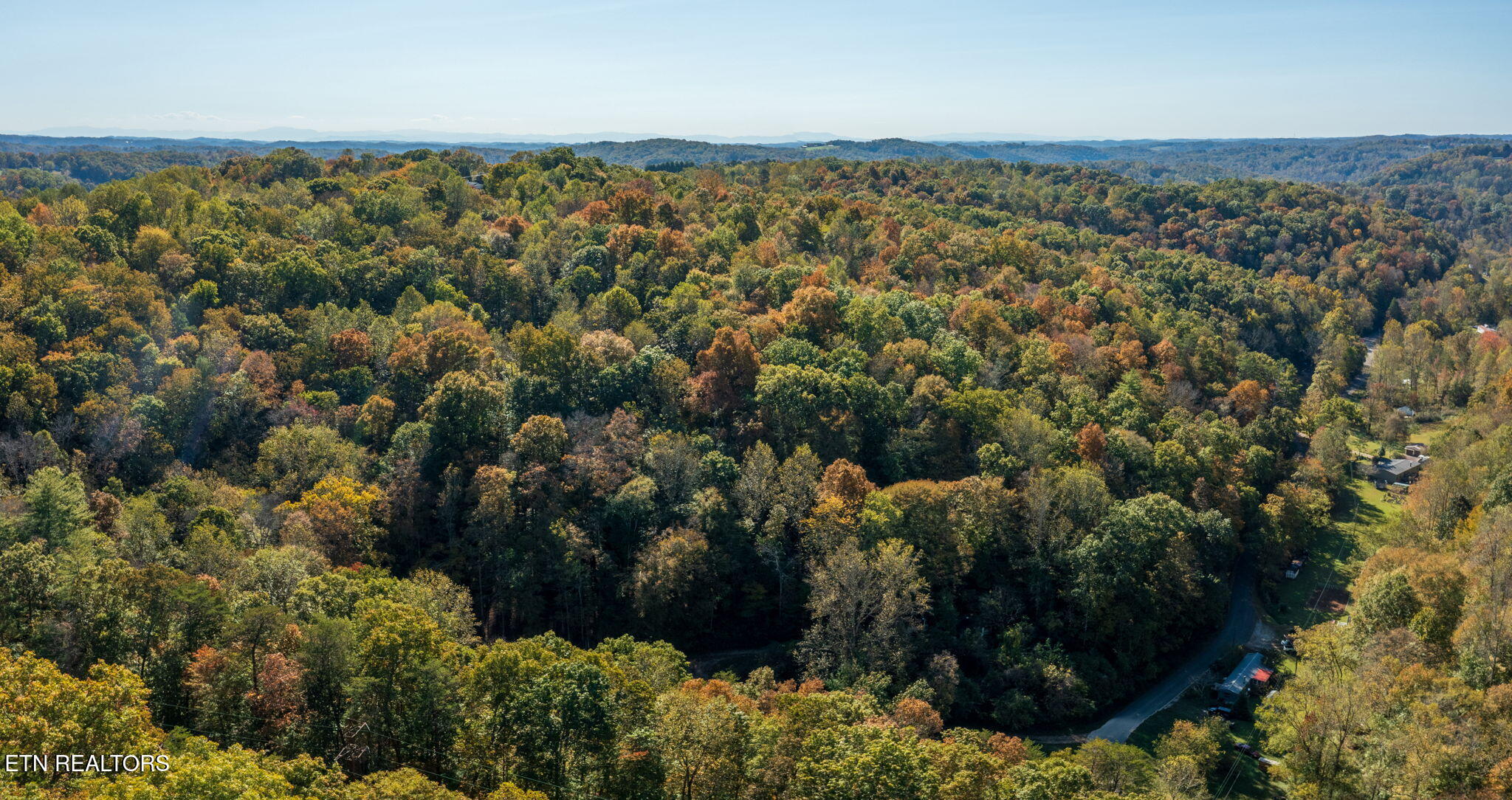 Strong Hollow Lane Rocky Top TN 37769