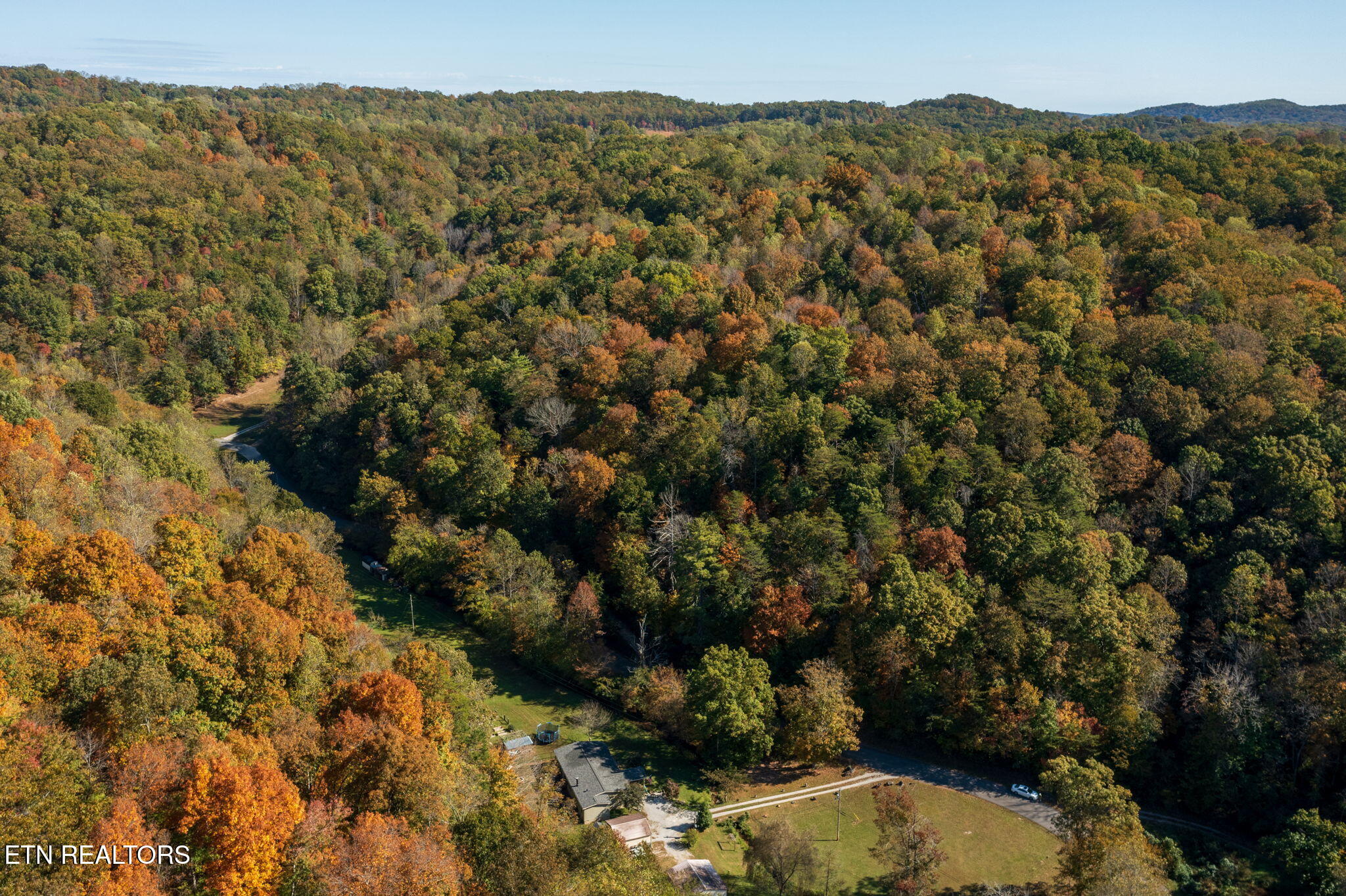 Strong Hollow Lane Rocky Top TN 37769