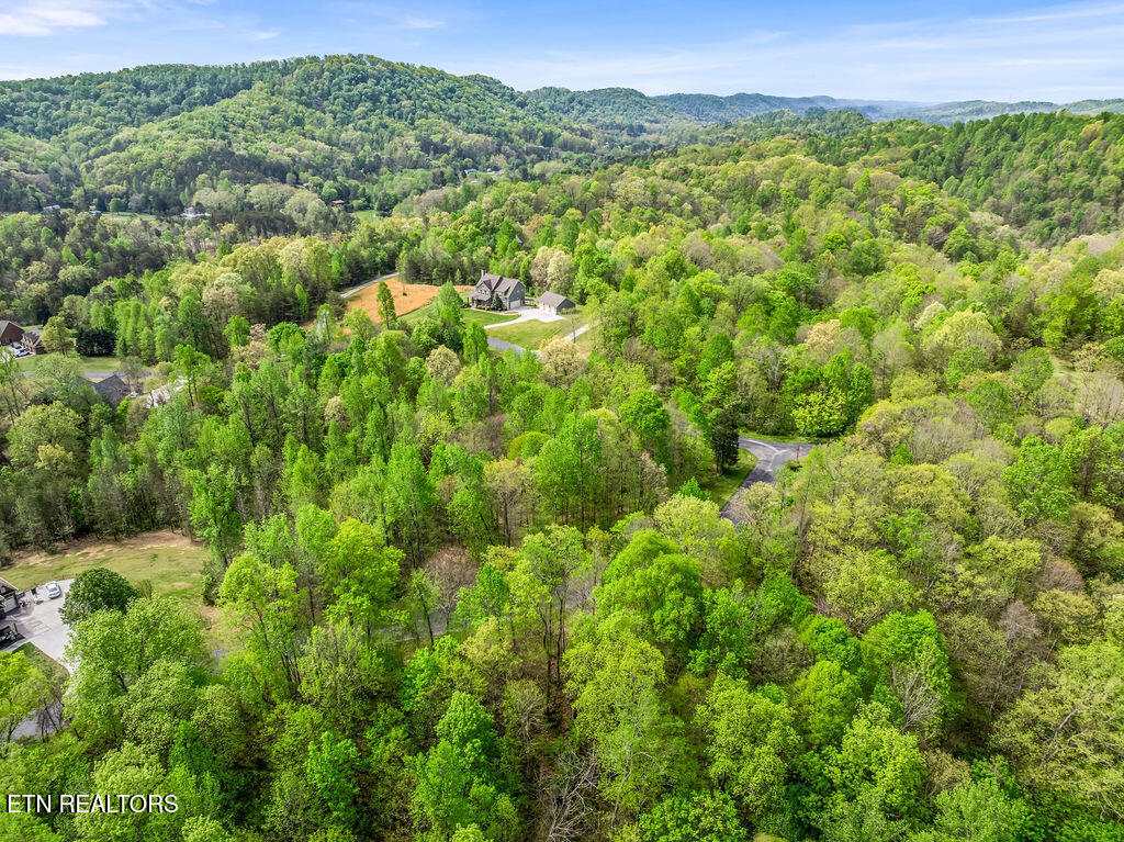 4508 Highland Woods Way Powell TN 37849