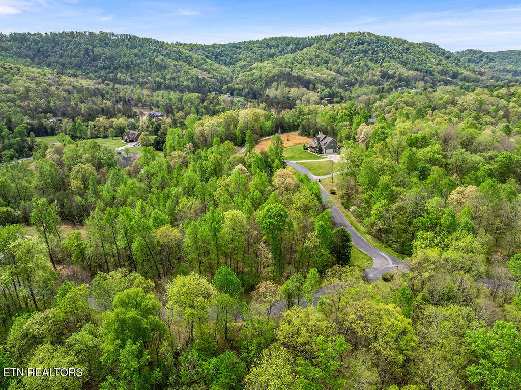 4508 Highland Woods Way Powell TN 37849