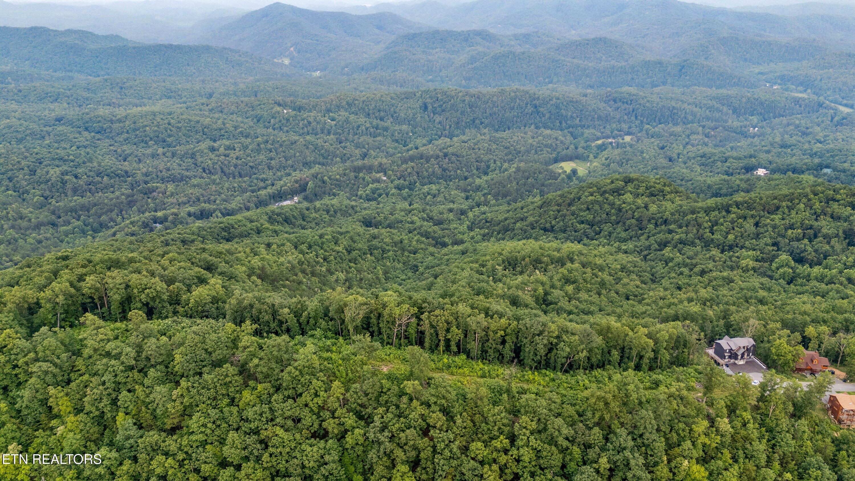 5 Shell Mountain Road Sevierville TN 37876