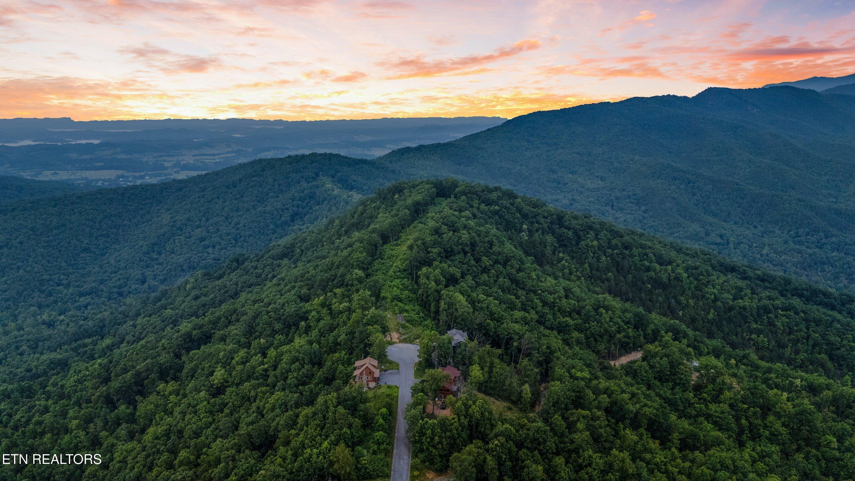 5 Shell Mountain Road Sevierville TN 37876