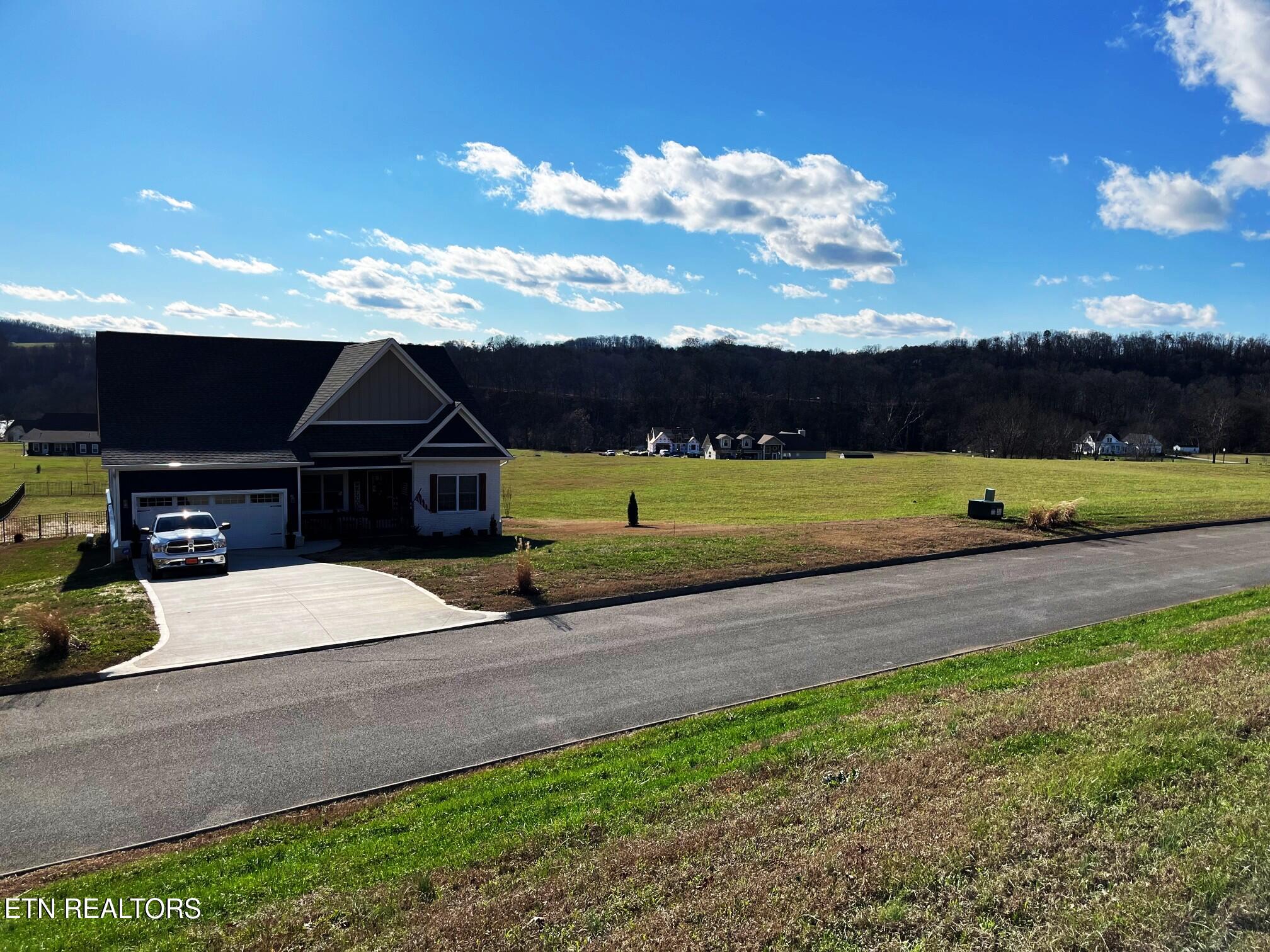 2027 River Mist New Market TN 37820