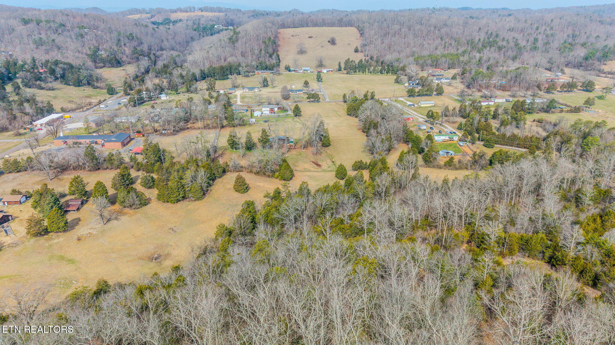 9406 Heiskell Road Heiskell TN 37754