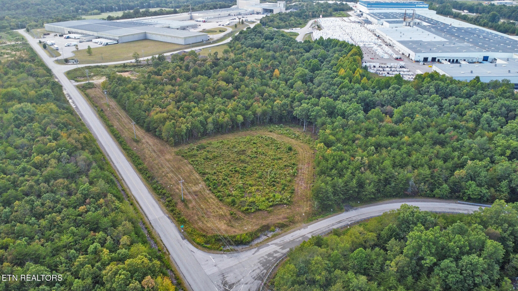 My Yamaha Drive 1.58 Acres Crossville TN 38555