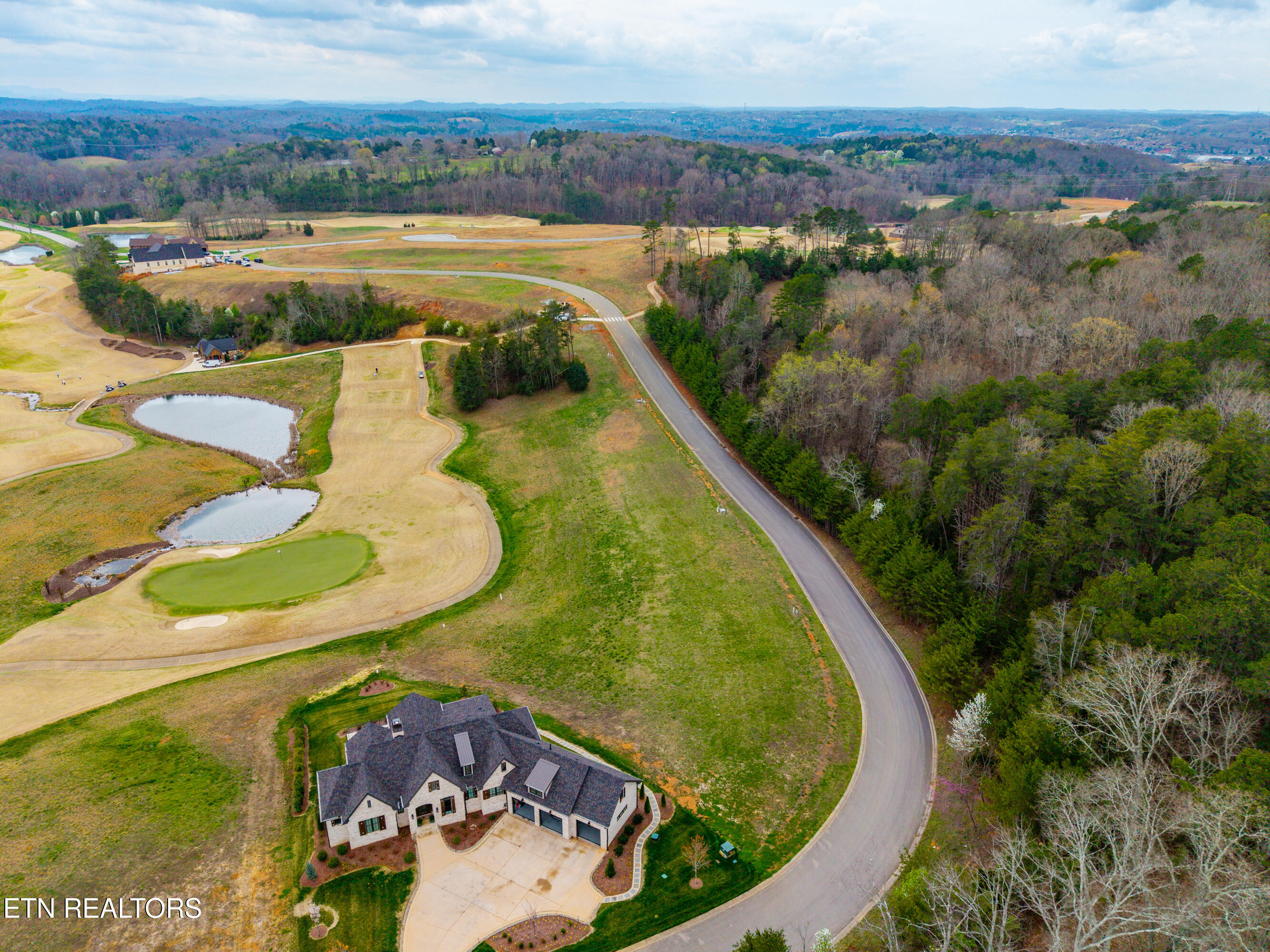 865 Navigator Drive Lenoir City TN 37772