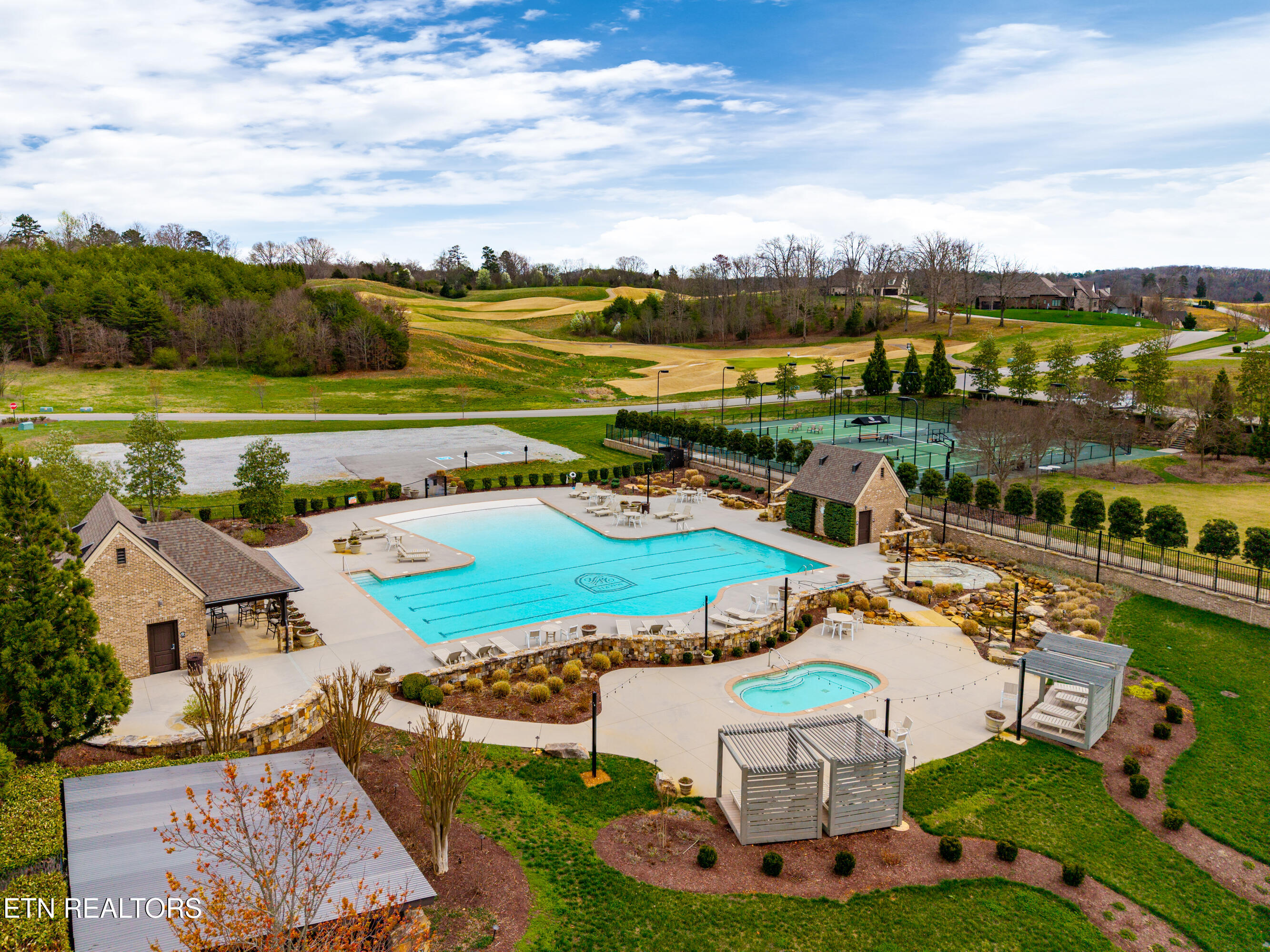 865 Navigator Drive Lenoir City TN 37772