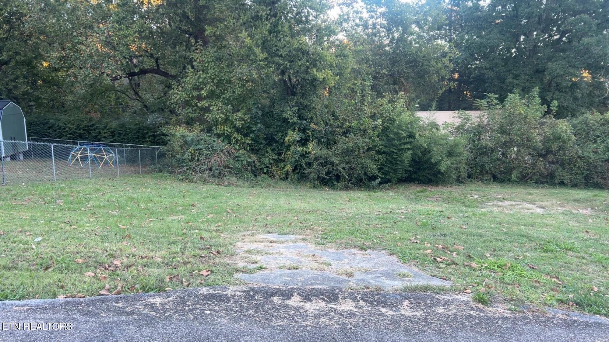 1620 Robert Huff School Road Knoxville TN 37914
