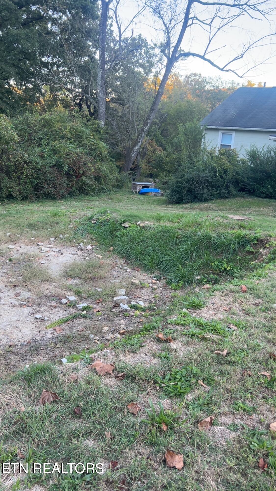 1620 Robert Huff School Road Knoxville TN 37914