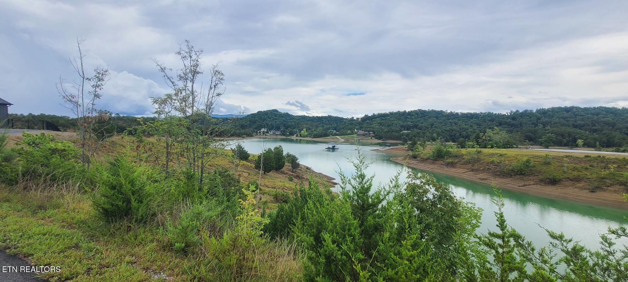 Lot 30 Emerald Isle Boulevard Dandridge TN 37725