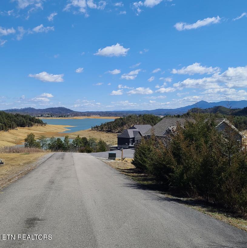 Lot 30 Emerald Isle Boulevard Dandridge TN 37725