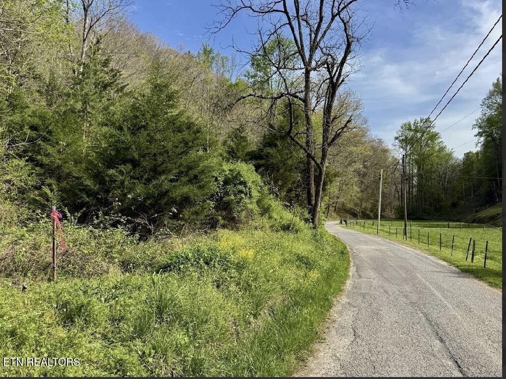 Lay Hollow Road Sharps Chapel TN 37866