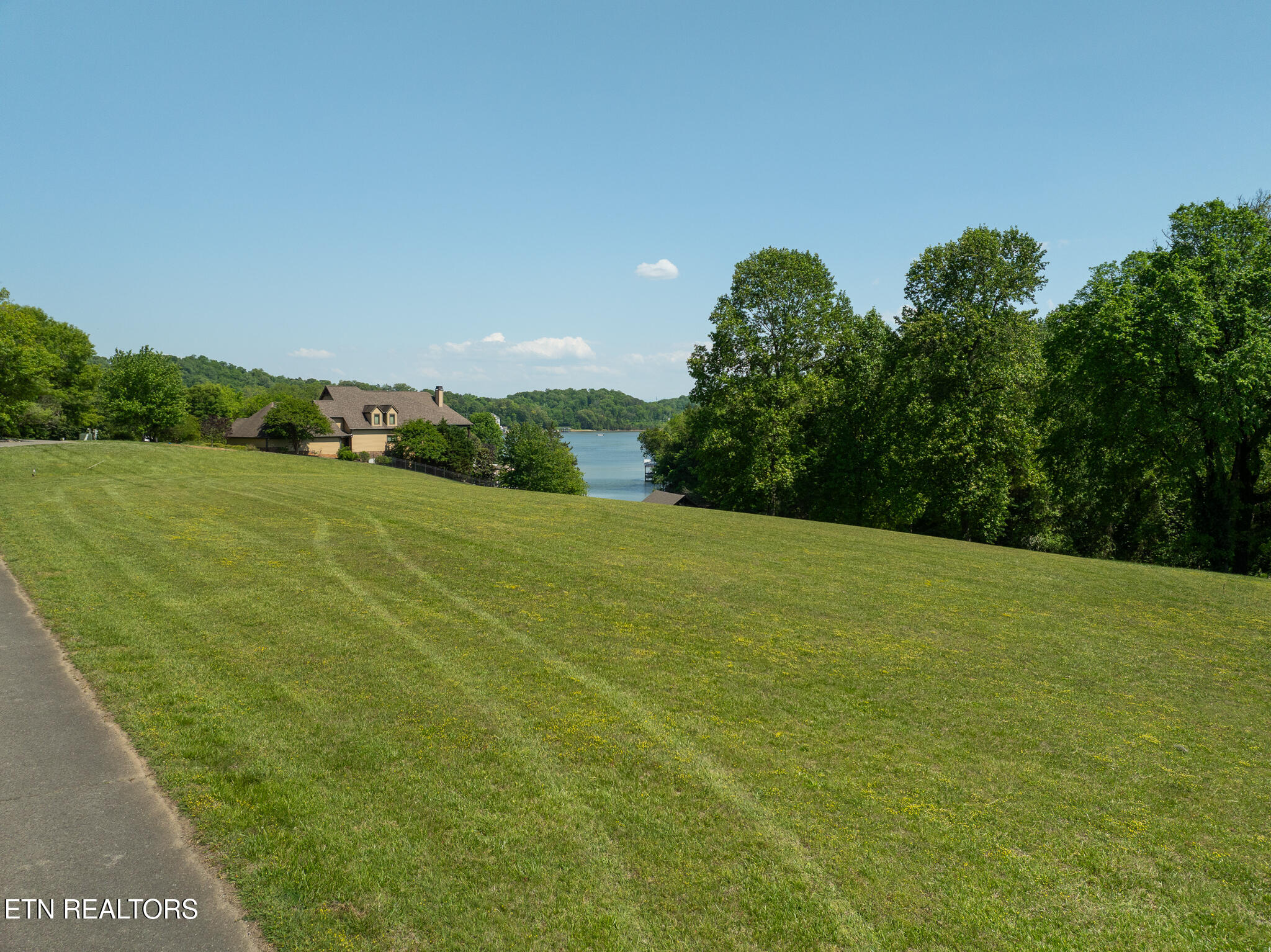 3836 Attley Drive Louisville TN 37777