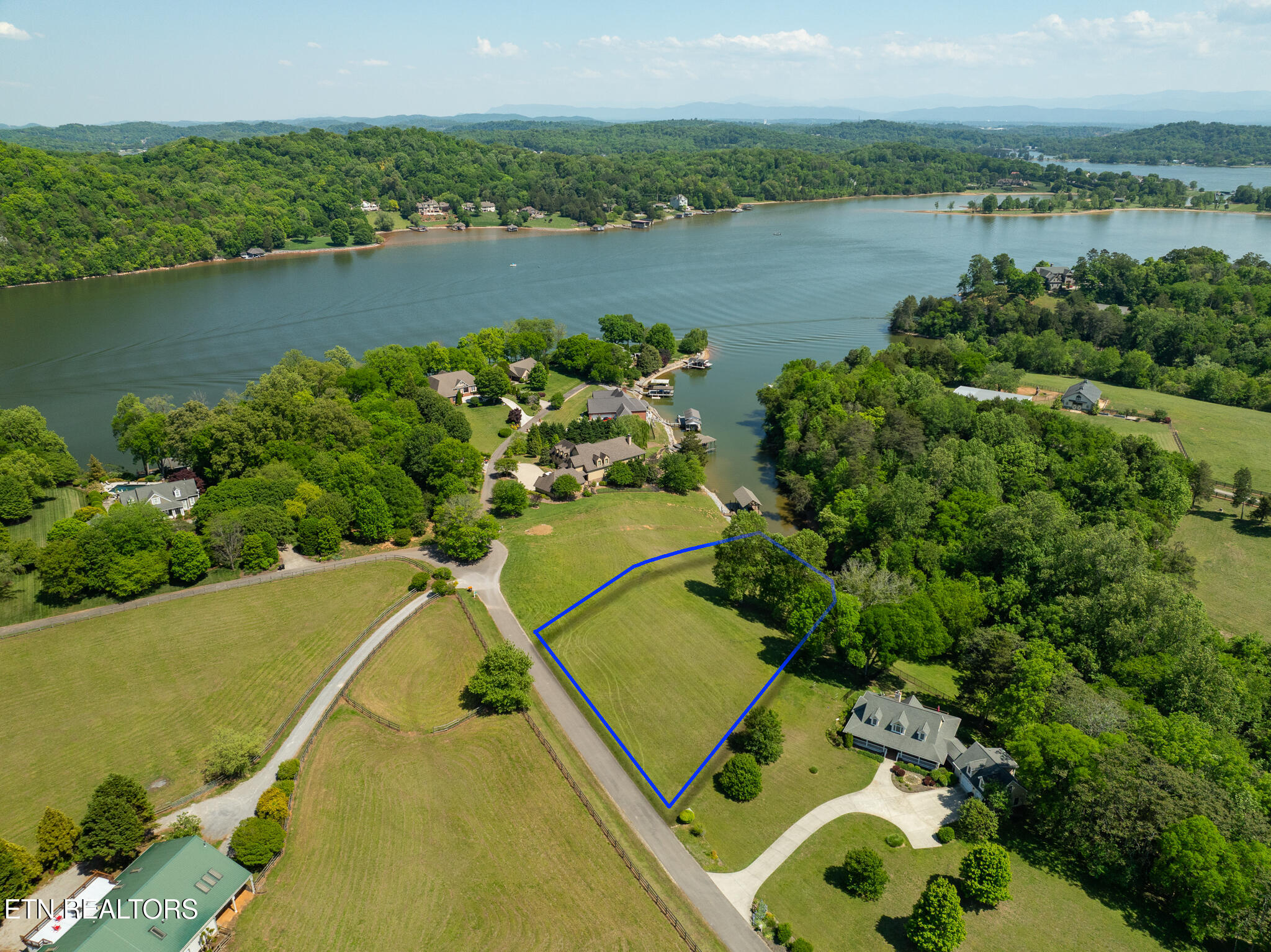 3836 Attley Drive Louisville TN 37777
