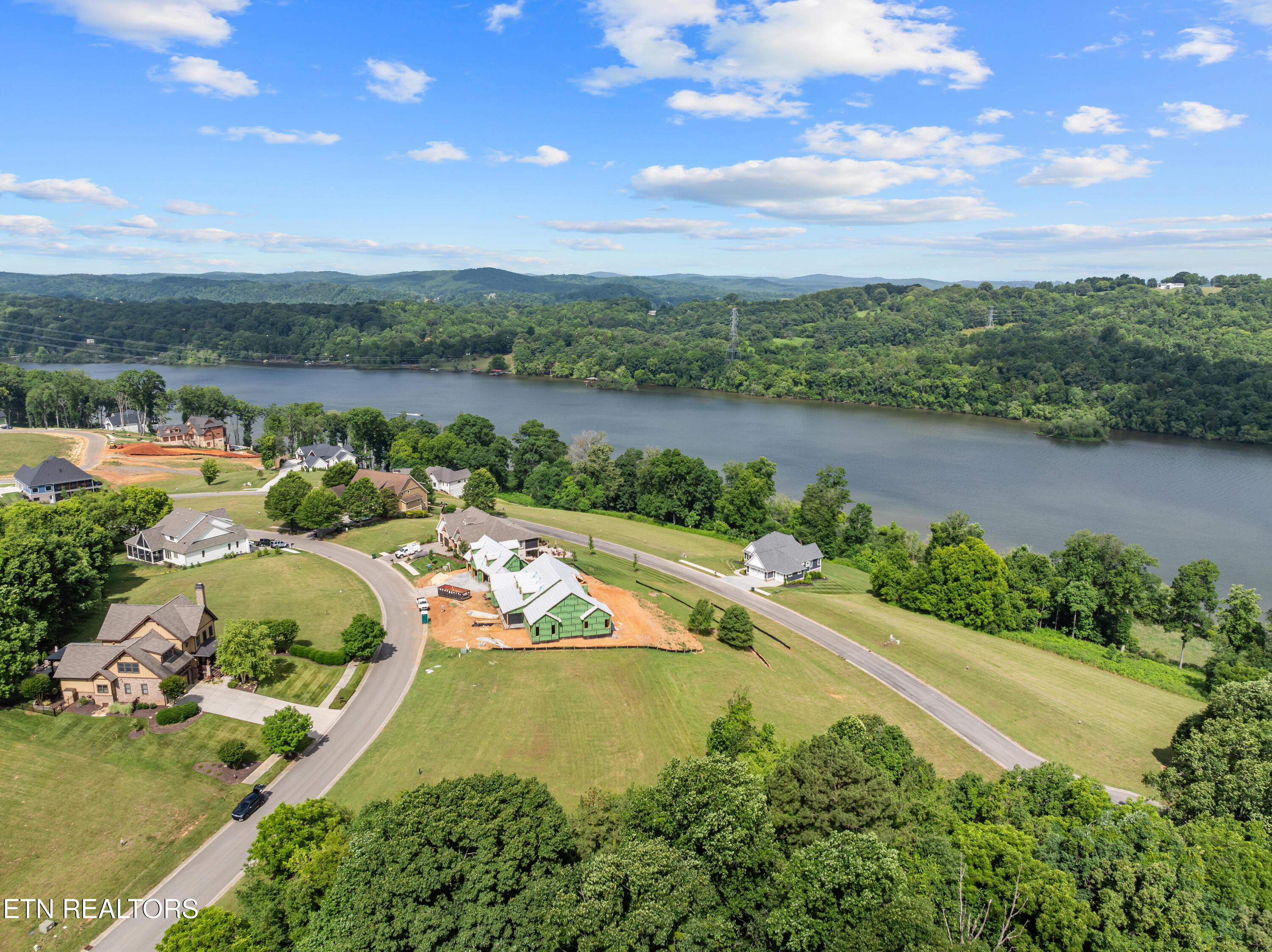 2619 Persimmon Ridge Loudon TN 37774