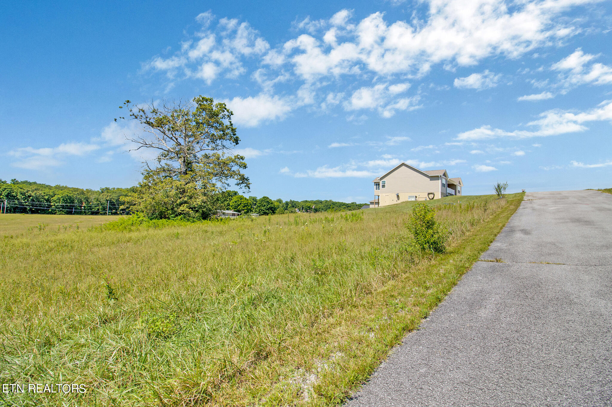 Lot 81 Estate Loop Trail Crossville TN 38555