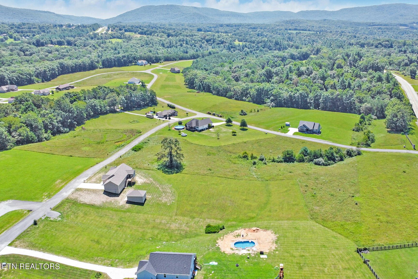Lot 81 Estate Loop Trail Crossville TN 38555