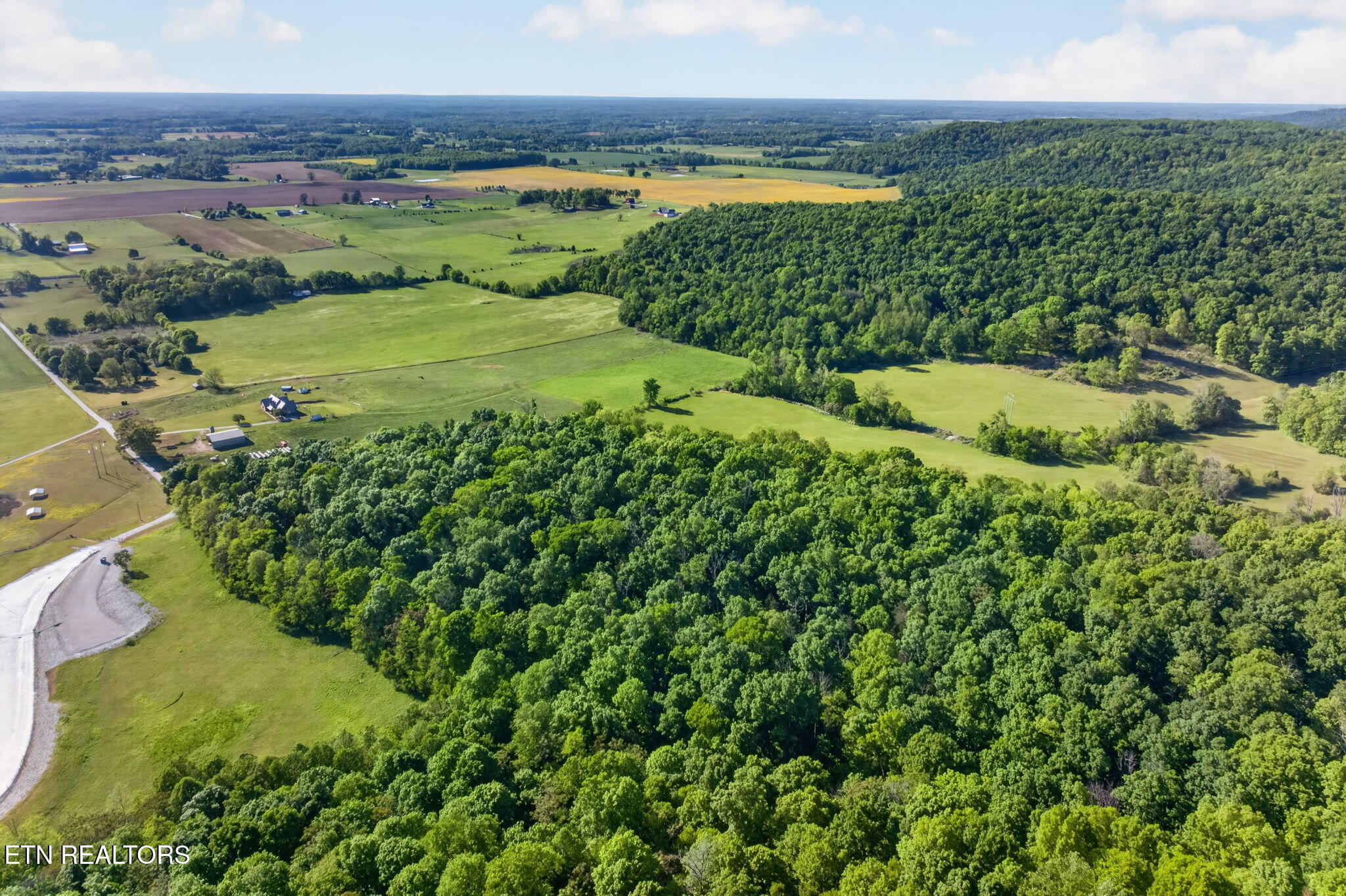23 Acres Moore Cove Road Sparta TN 38583