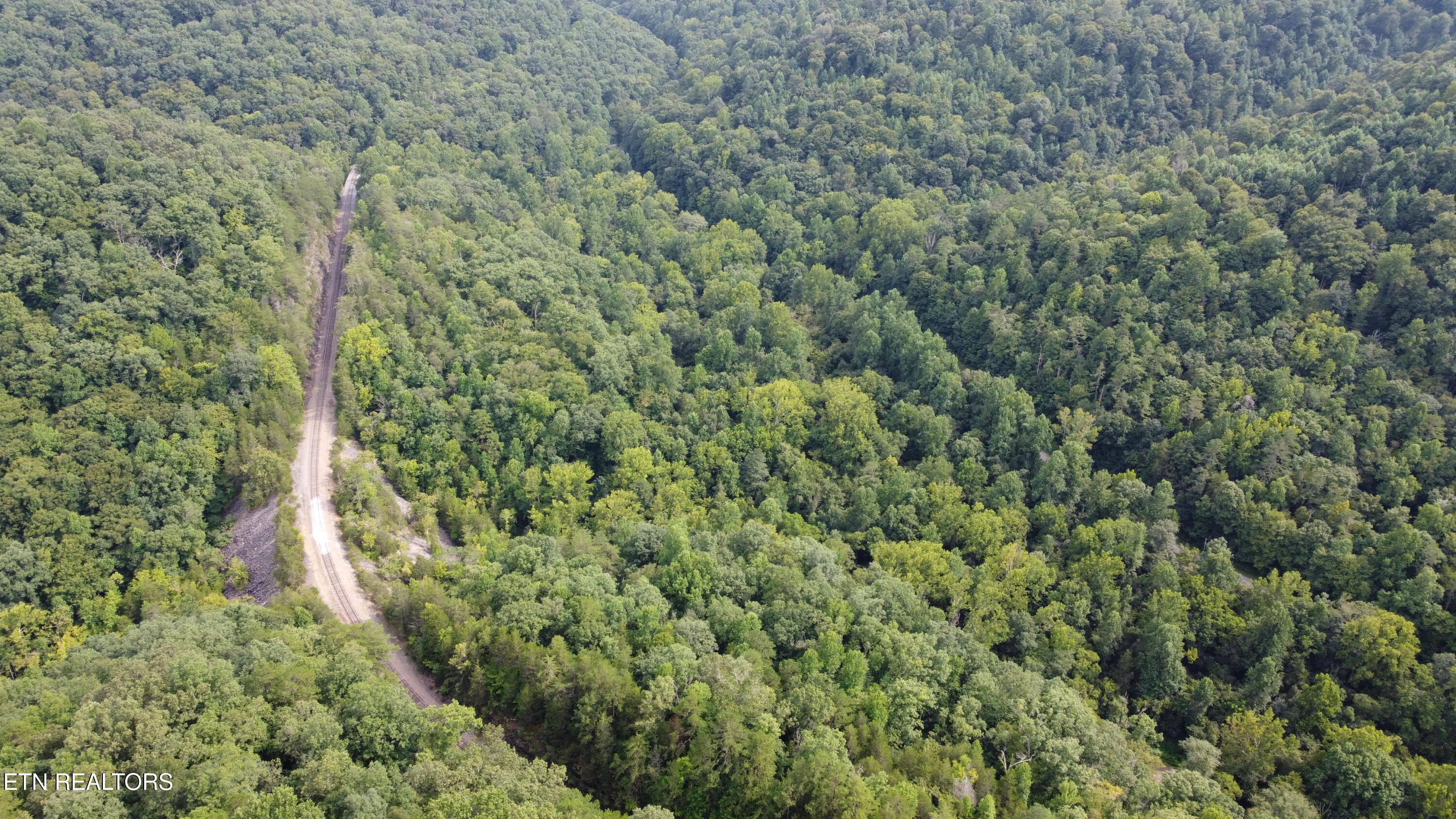 Lonesome Valley Road New Tazewell TN 37825