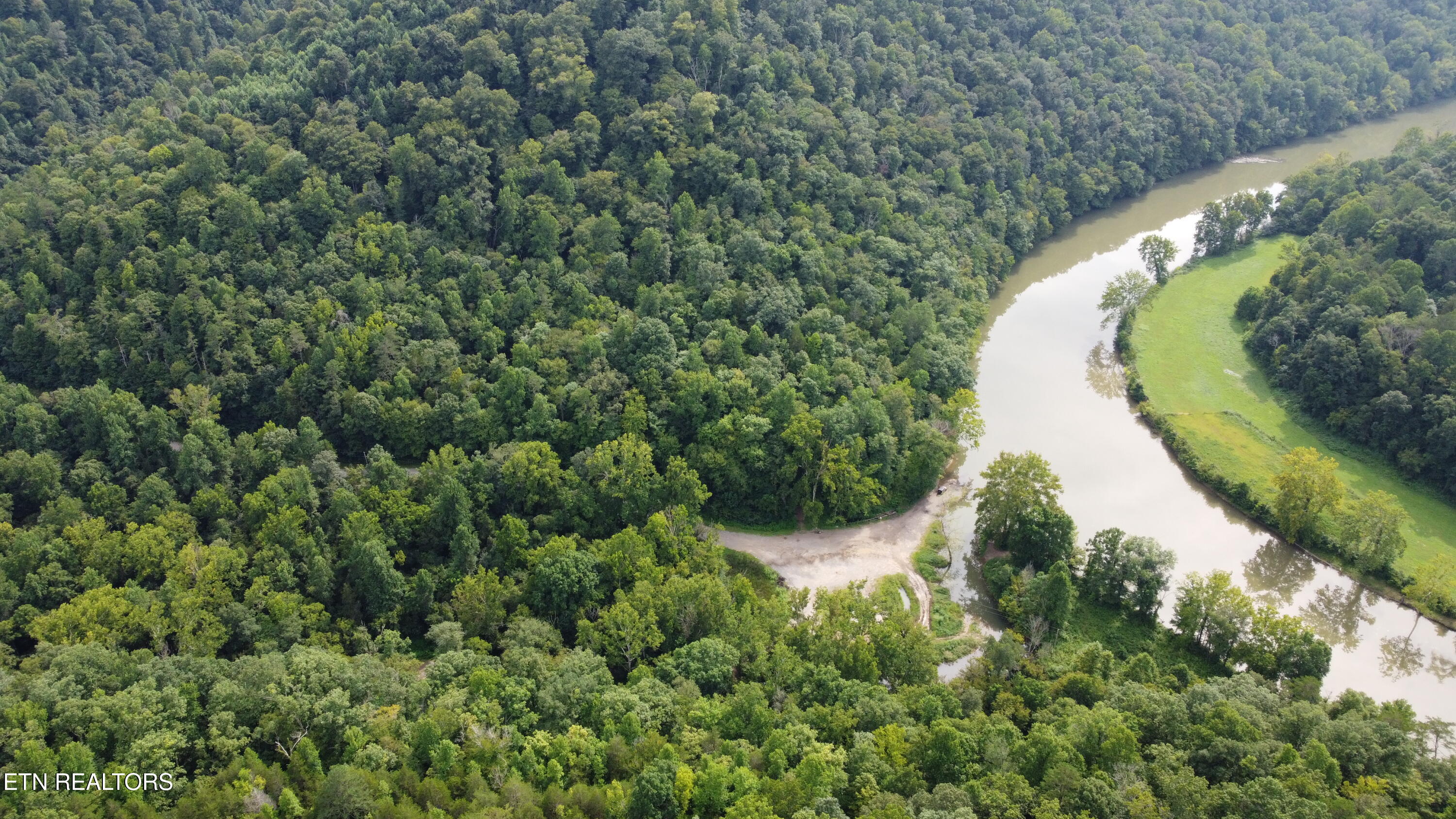 Lonesome Valley Road New Tazewell TN 37825