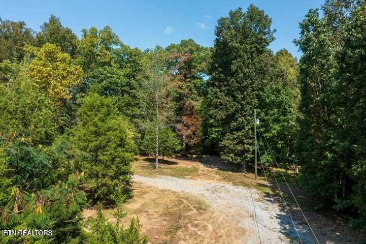 8609 Tennessee 68 Tellico Plains TN 37385