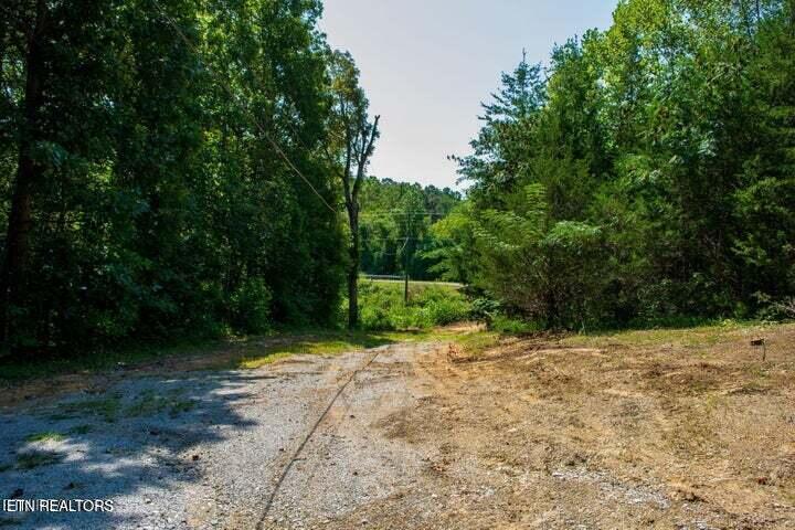 8609 Tennessee 68 Tellico Plains TN 37385