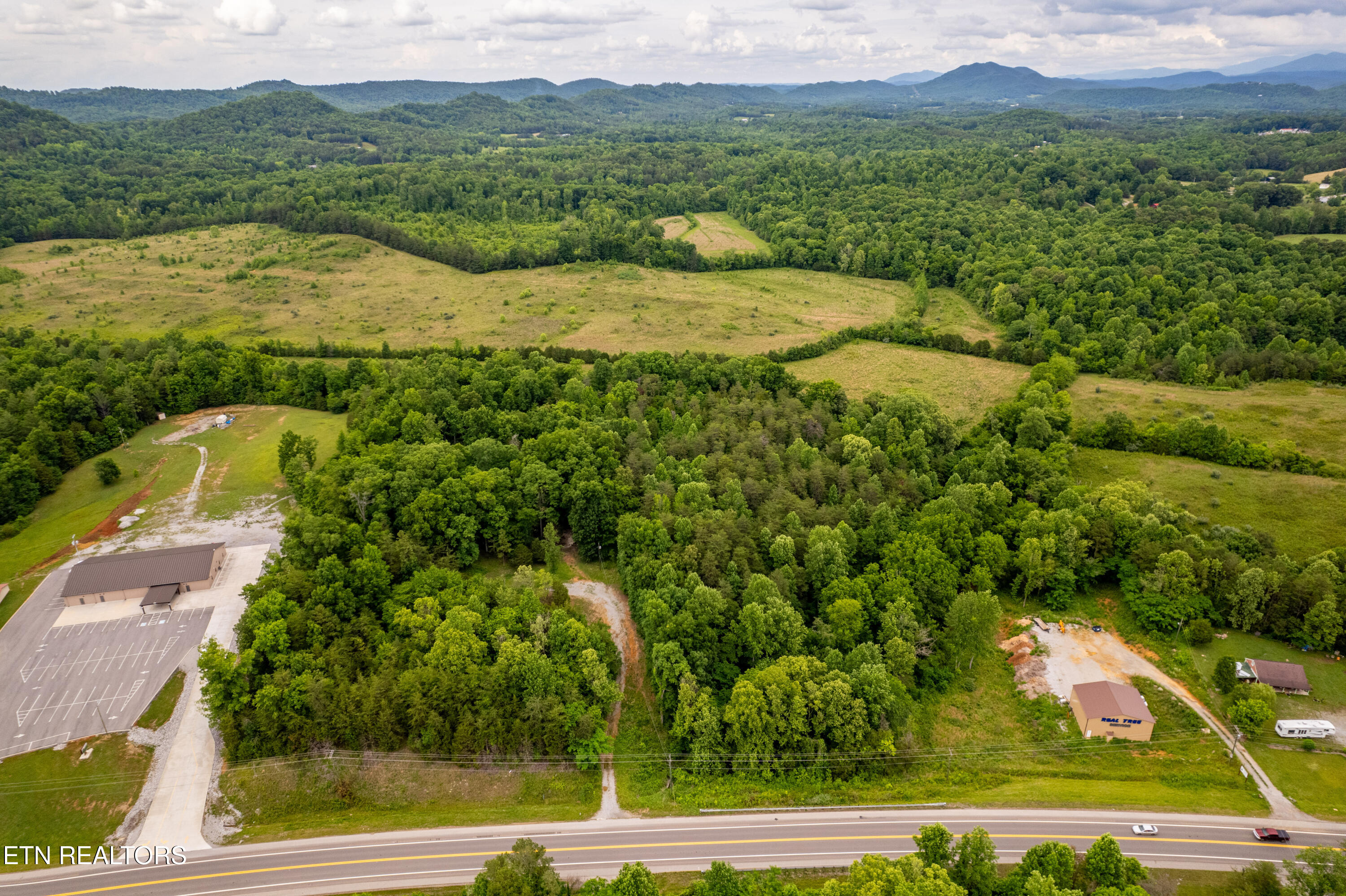 8609 Tennessee 68 Tellico Plains TN 37385