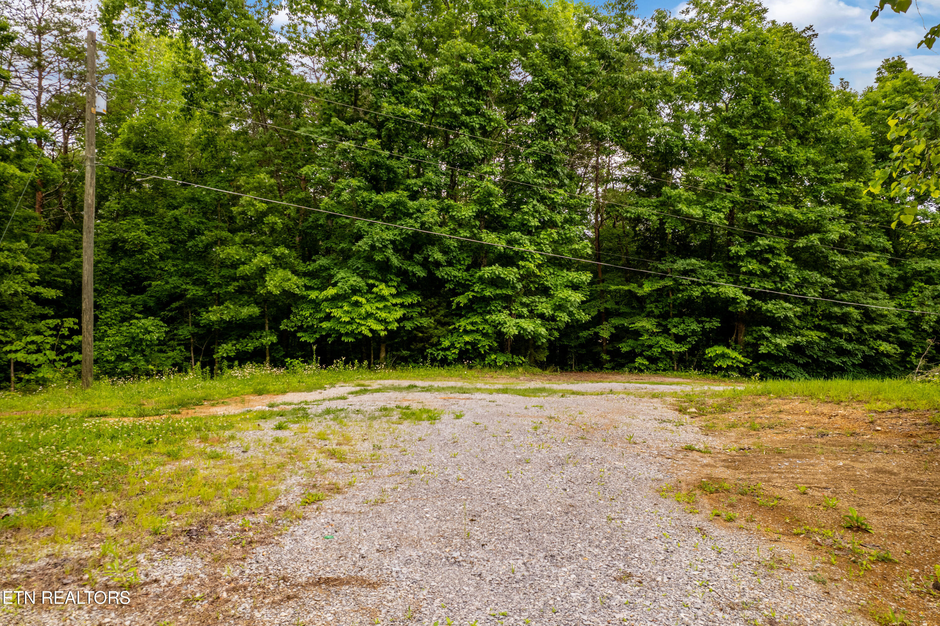 8609 Tennessee 68 Tellico Plains TN 37385