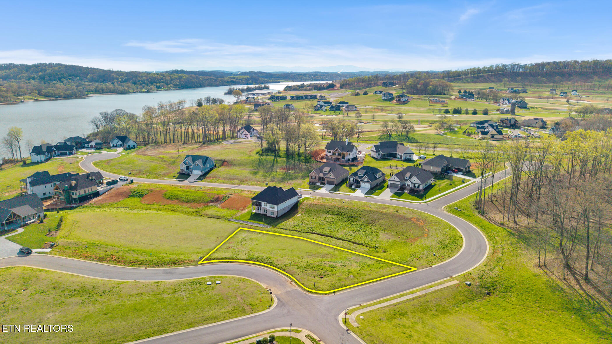 104 Azalea Lane Loudon TN 37774