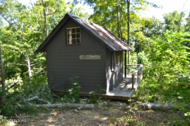 9.85AC Rock Springs Road Celina TN 38551