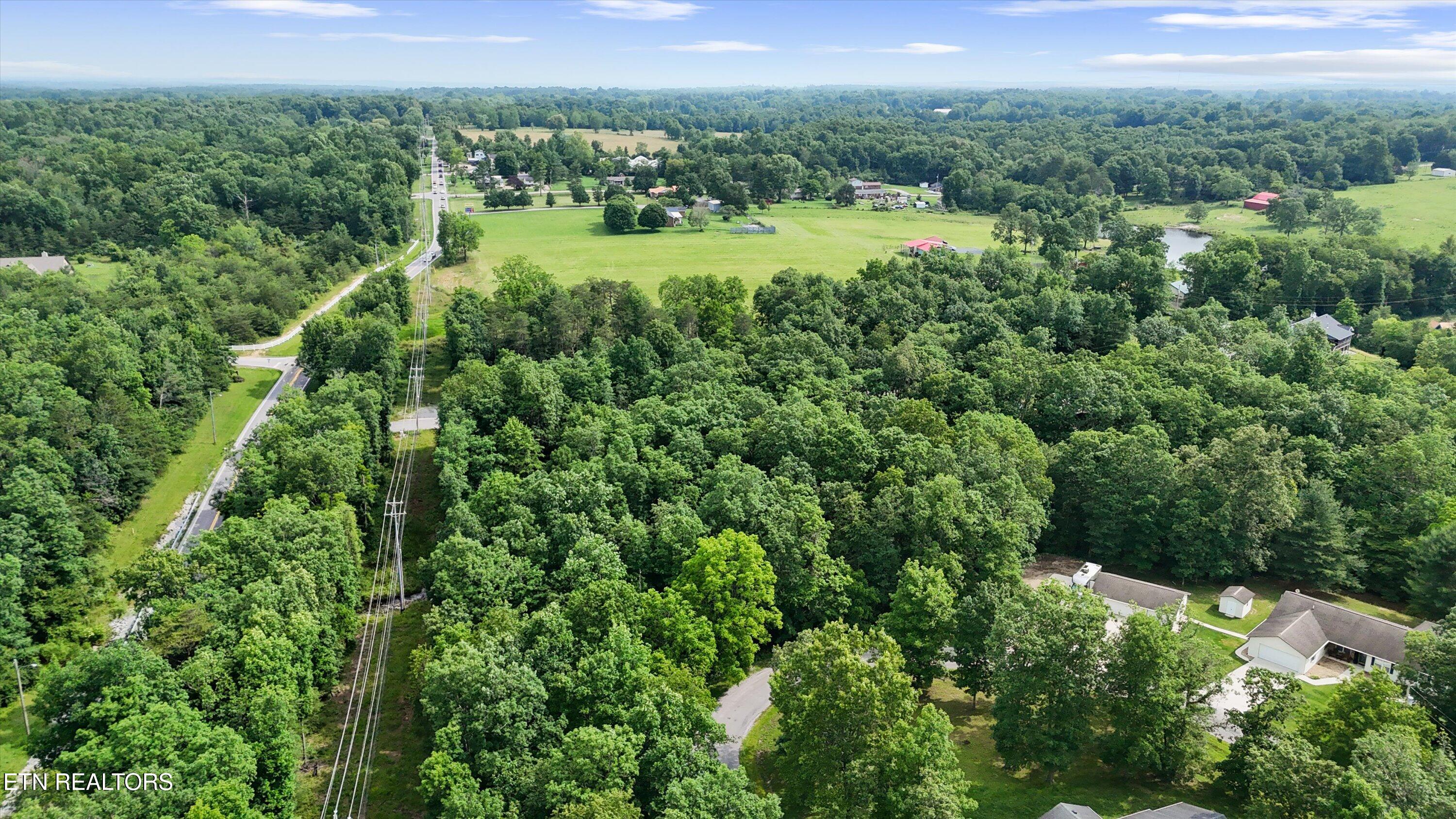 1008 War Eagle Drive Crossville TN 38572